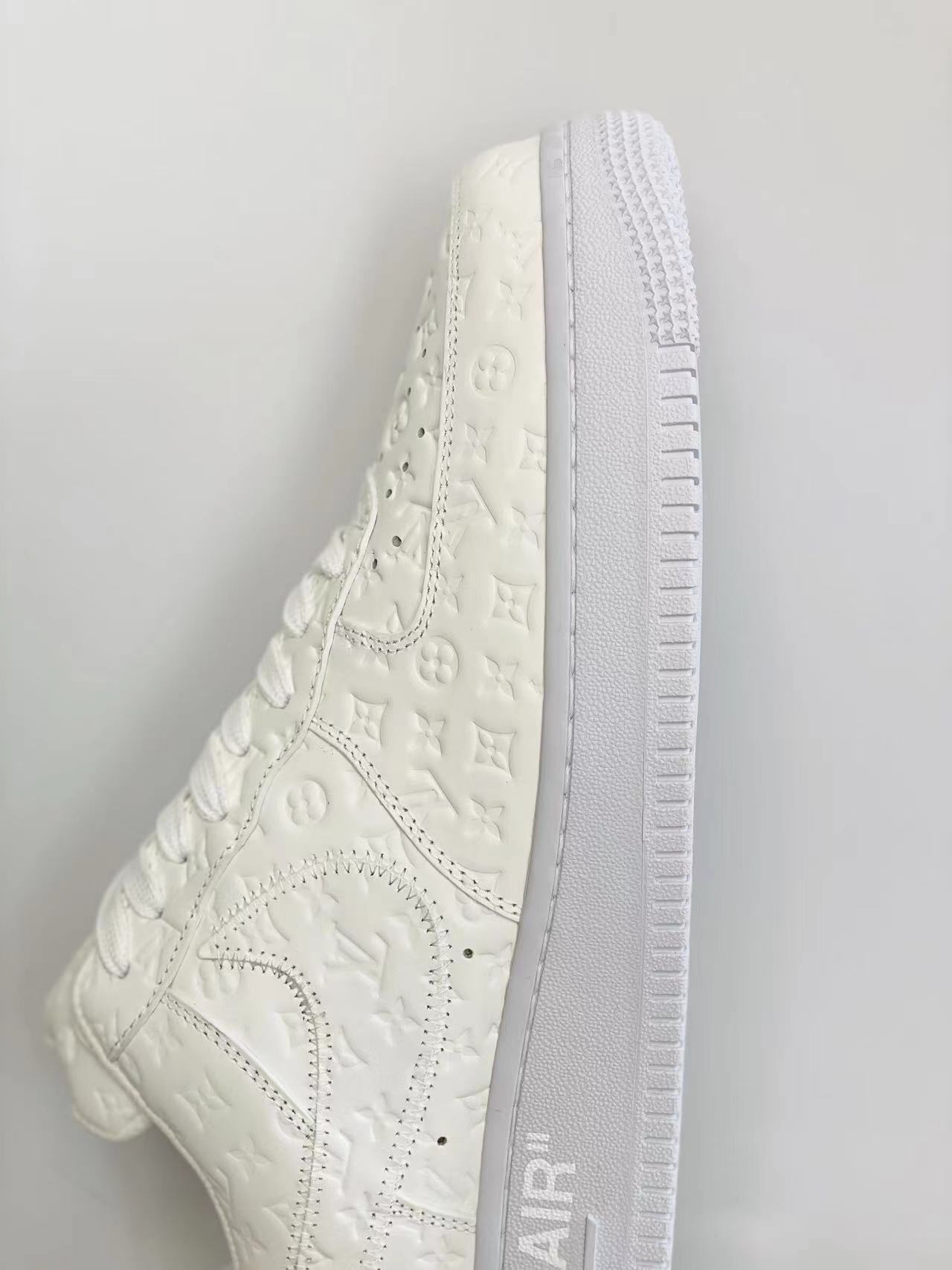 原盒版 帶配件 Louis Vuitton x Nike Air Force 1 Low  白色  低筒 牛皮 休闲鞋 运动鞋 板鞋 男鞋 女鞋 1A9V87