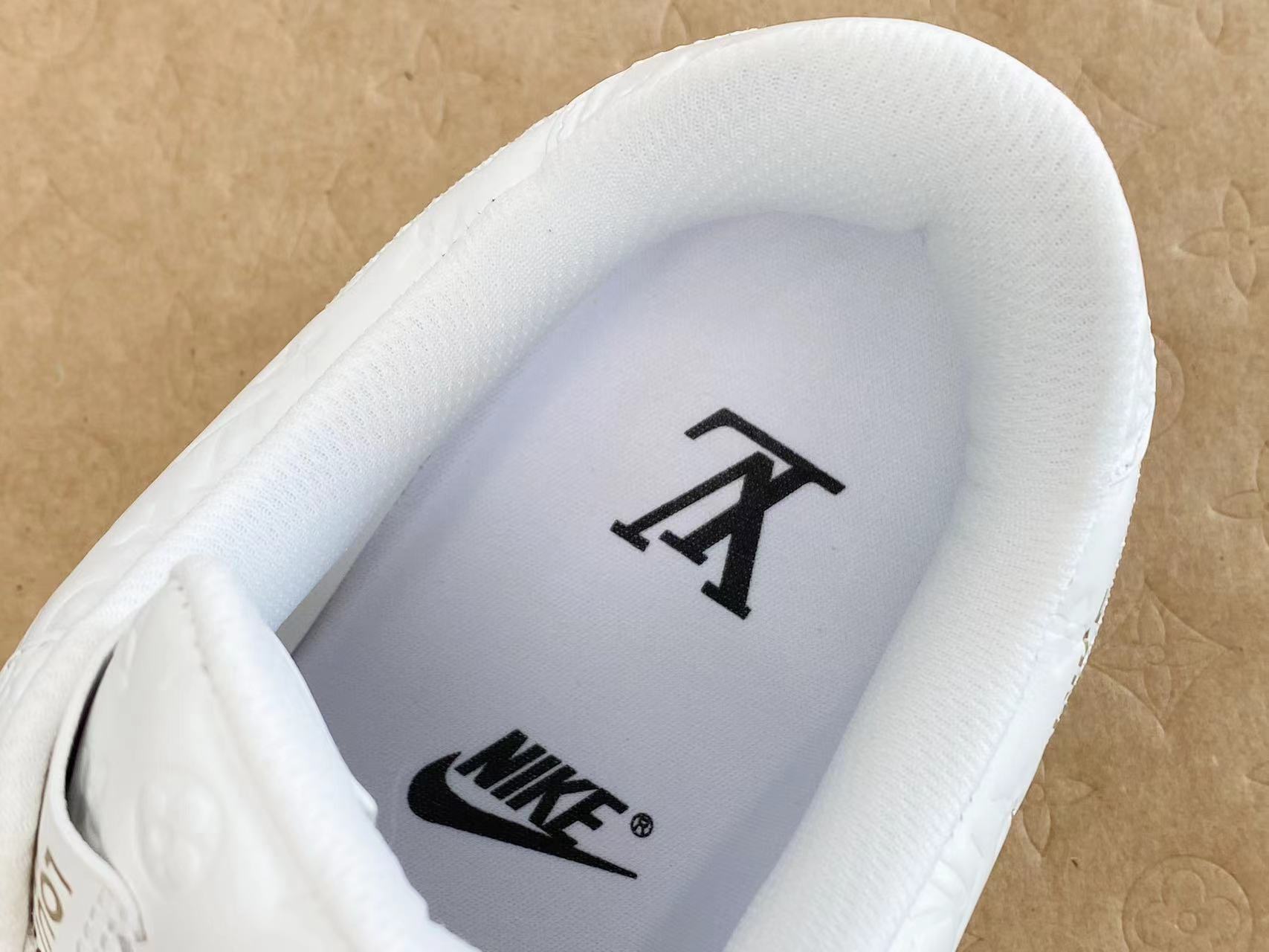 原盒版 帶配件 Louis Vuitton x Nike Air Force 1 Low  白色  低筒 牛皮 休闲鞋 运动鞋 板鞋 男鞋 女鞋 1A9V87