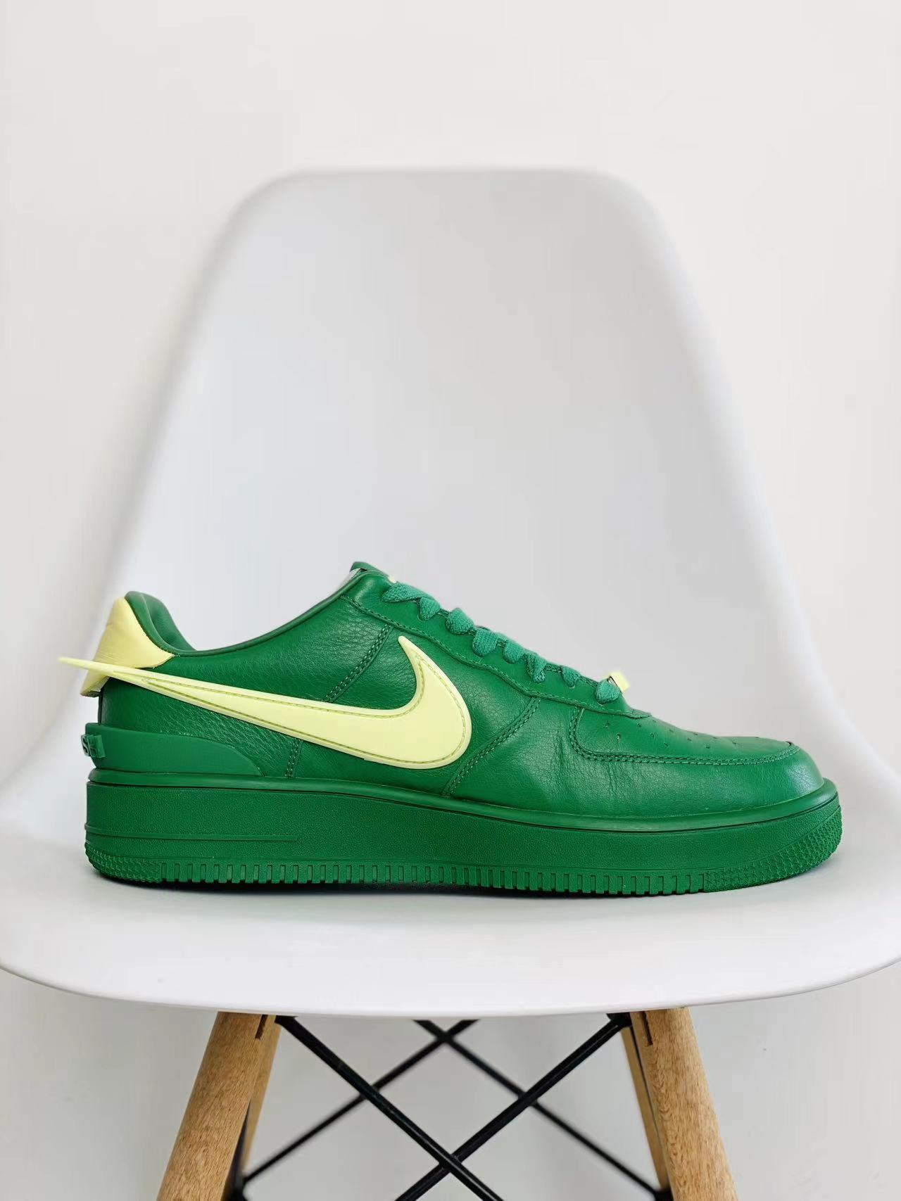 AMBUSH x Nike Air Force 1 Low Pine Green AND Citron 绿色 低筒 休闲鞋 板鞋 男鞋 女鞋 DV3464-300