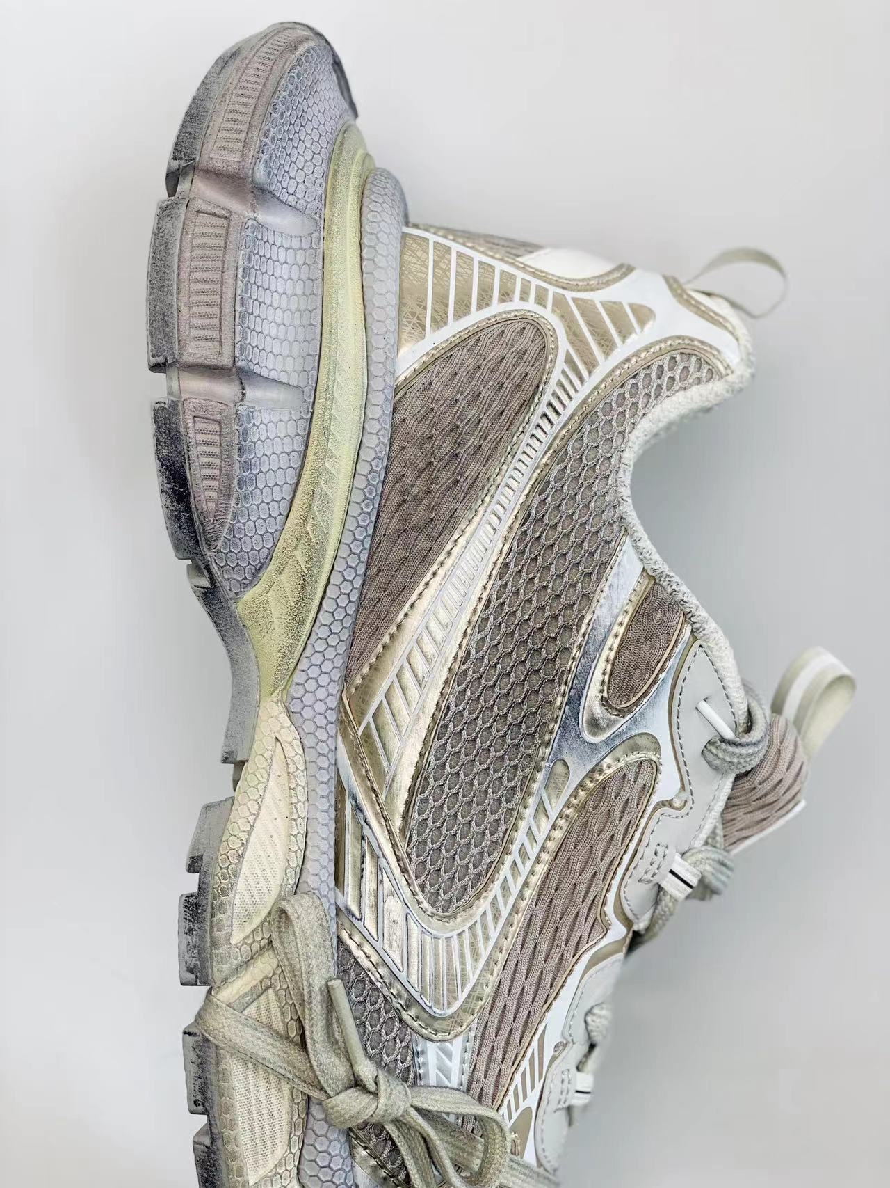 Balenciaga 巴黎世家 3XL 网布 系带 做旧 浅米色 低筒 老爹鞋 运动 复古板鞋 休闲鞋 男鞋 女鞋 734734W3XL49191