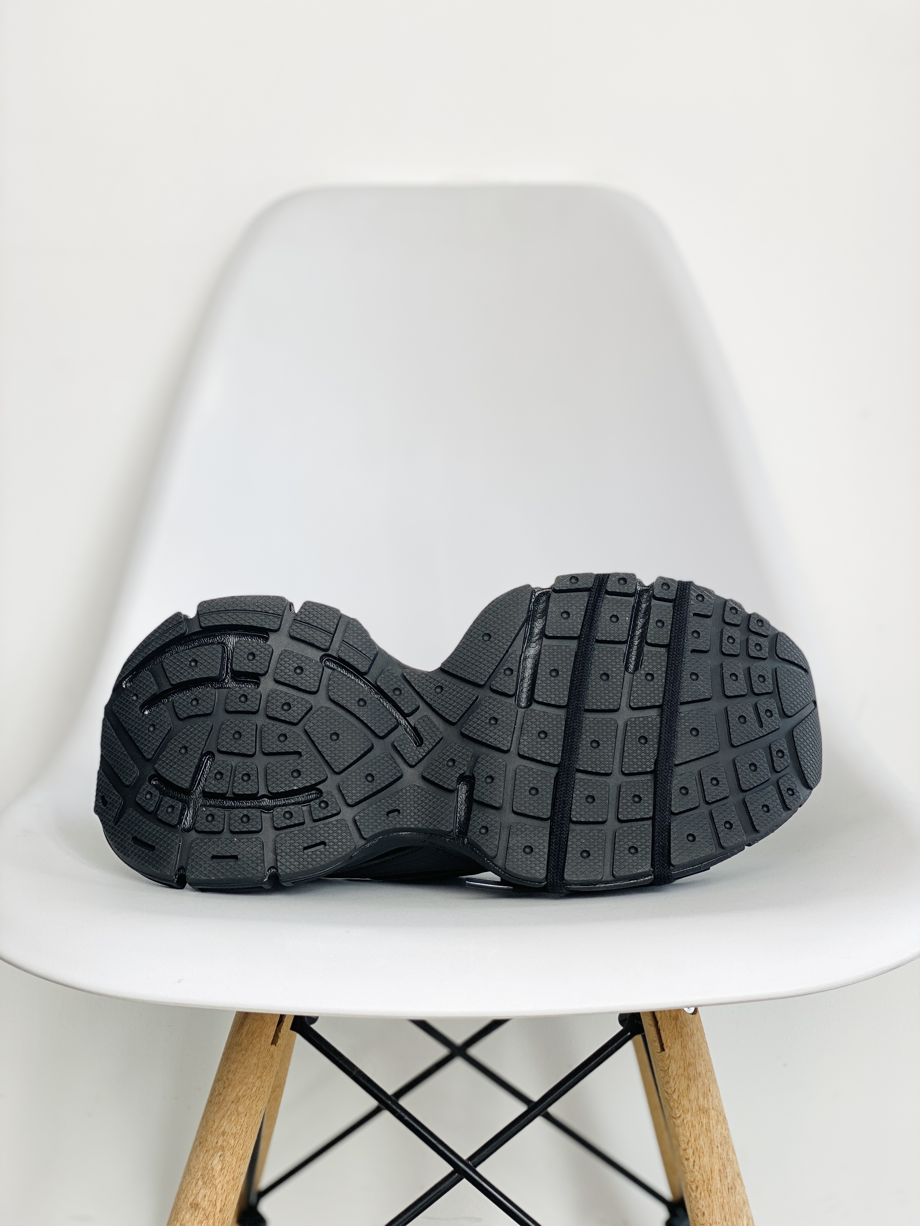 Balenciaga 巴黎世家 3XL 网布 系带 做旧 黑色 低筒 老爹鞋 运动 复古板鞋 休闲鞋 男鞋 女鞋 