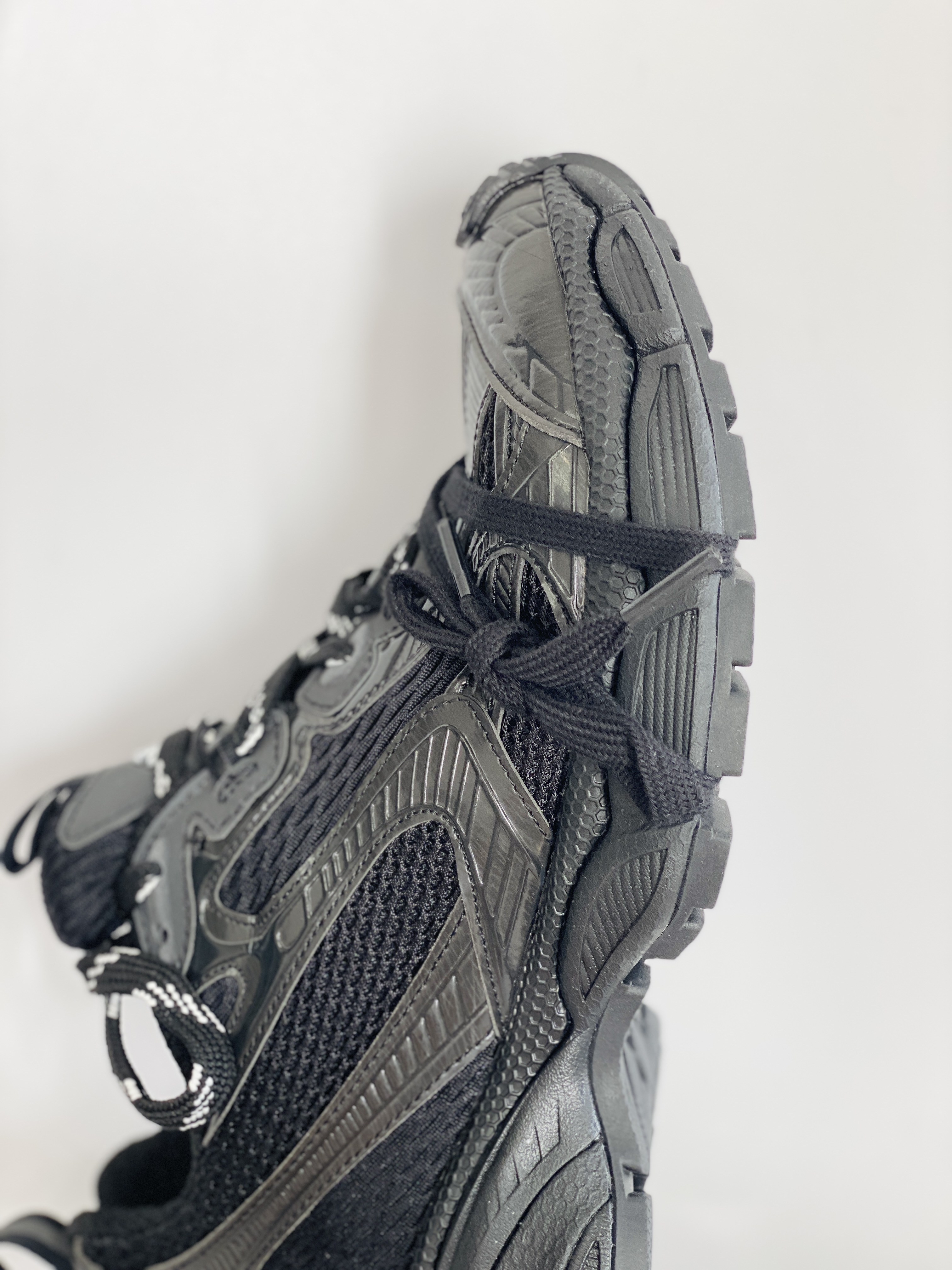 Balenciaga 巴黎世家 3XL 网布 系带 做旧 黑色 低筒 老爹鞋 运动 复古板鞋 休闲鞋 男鞋 女鞋 