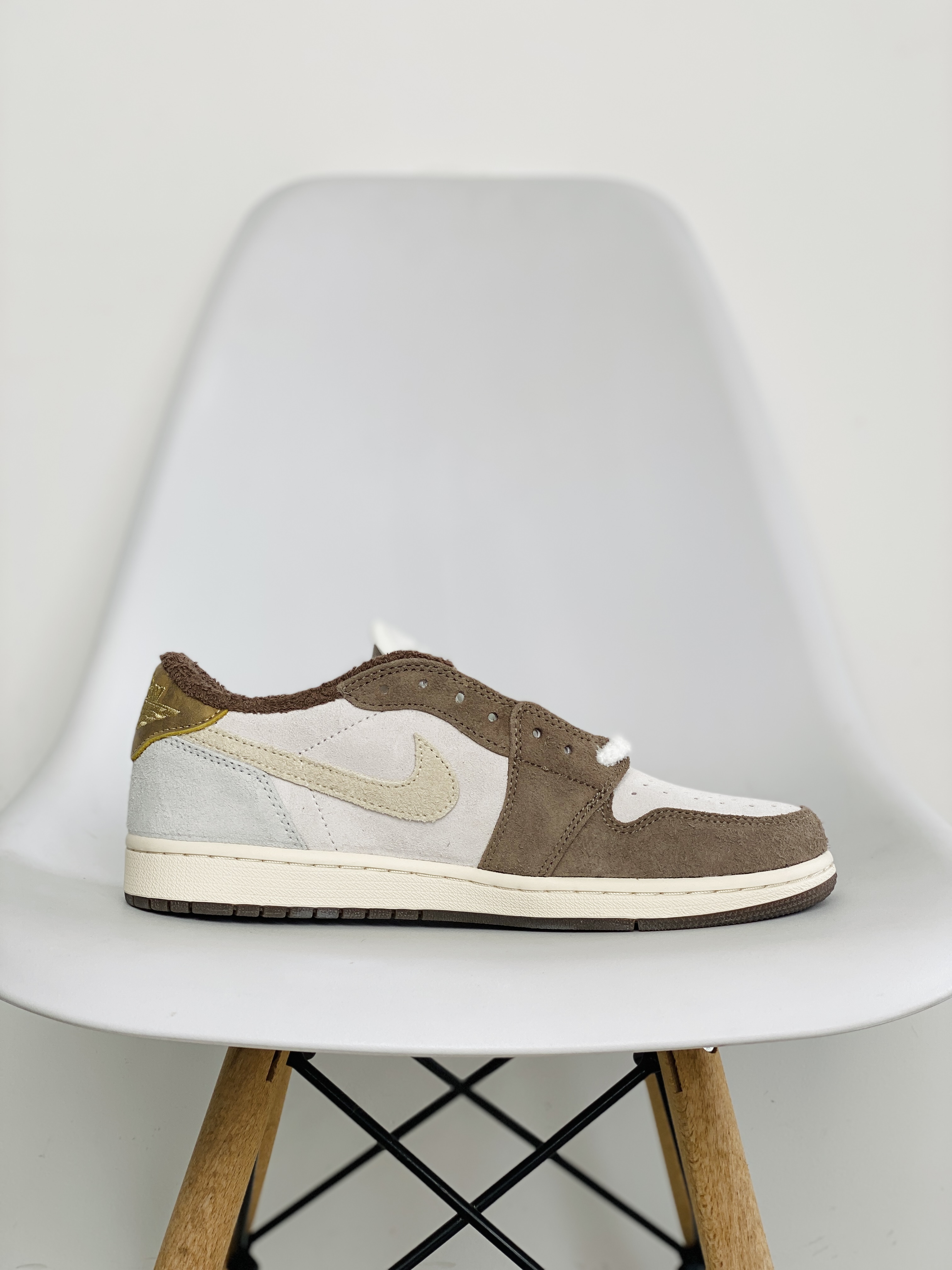 正确后跟做旧版 Air Jordan 1 Low OG AJ1 Year of the Rabbit 兔年 白棕色  低筒 气垫 休闲鞋 板鞋 球鞋 男鞋 女鞋 DV1312-200