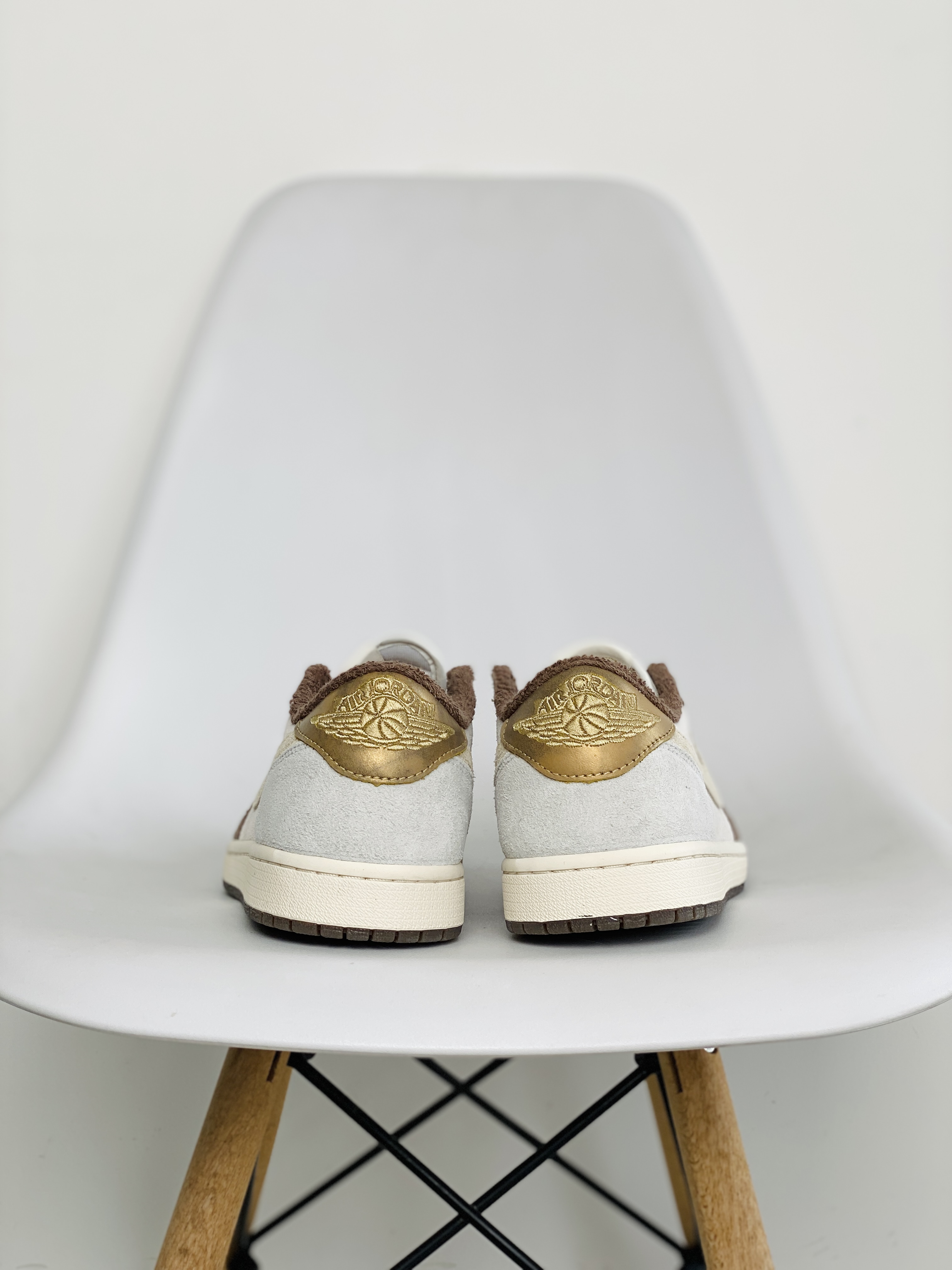 正确后跟做旧版 Air Jordan 1 Low OG AJ1 Year of the Rabbit 兔年 白棕色  低筒 气垫 休闲鞋 板鞋 球鞋 男鞋 女鞋 DV1312-200