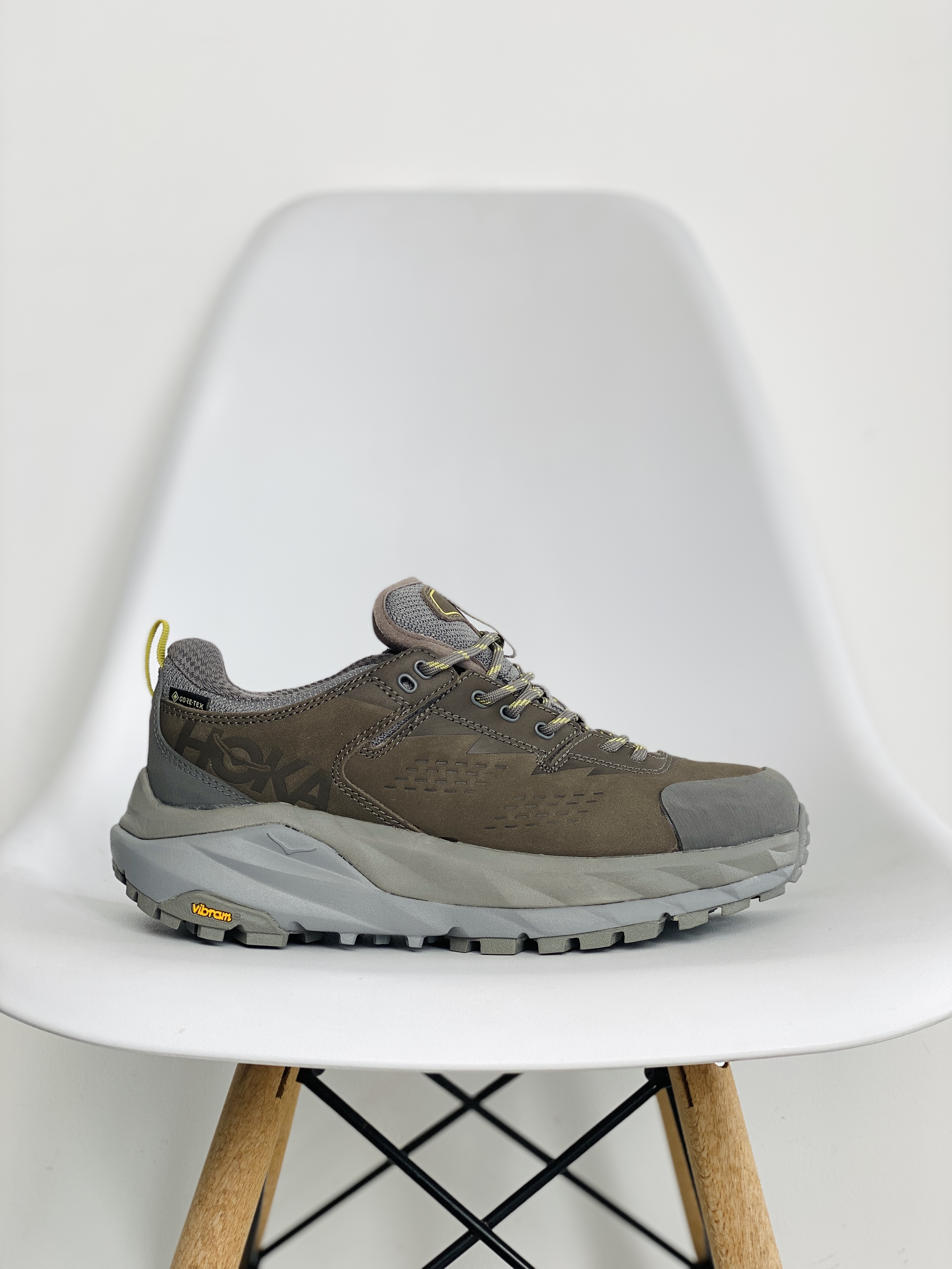 防水版 HOKA ONE ONE Kaha GTX 低筒 戶外 登山 防水 跑步鞋 户外鞋 男鞋 岩灰色 118586-CGGS