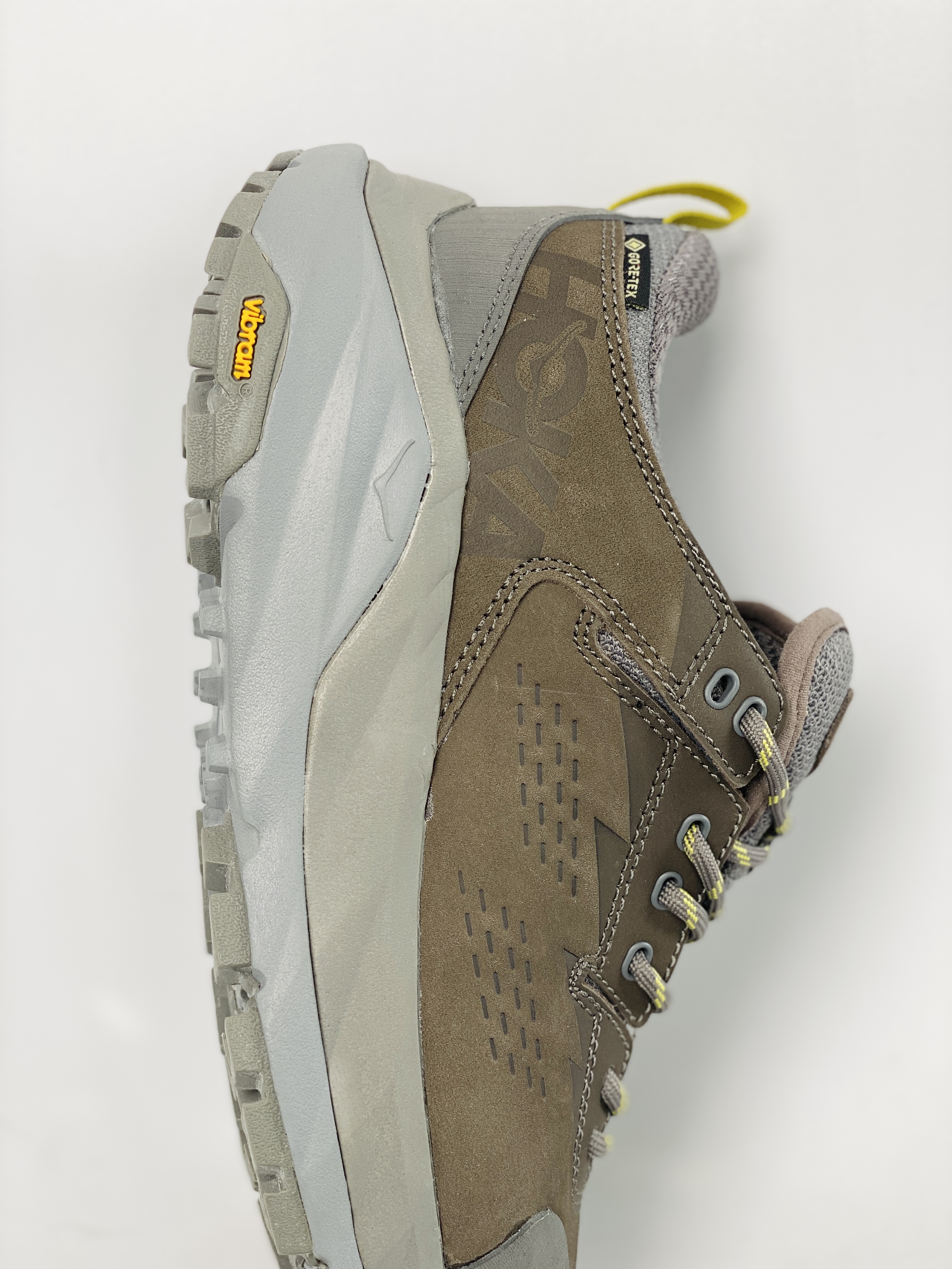 防水版 HOKA ONE ONE Kaha GTX 低筒 戶外 登山 防水 跑步鞋 户外鞋 男鞋 岩灰色 118586-CGGS