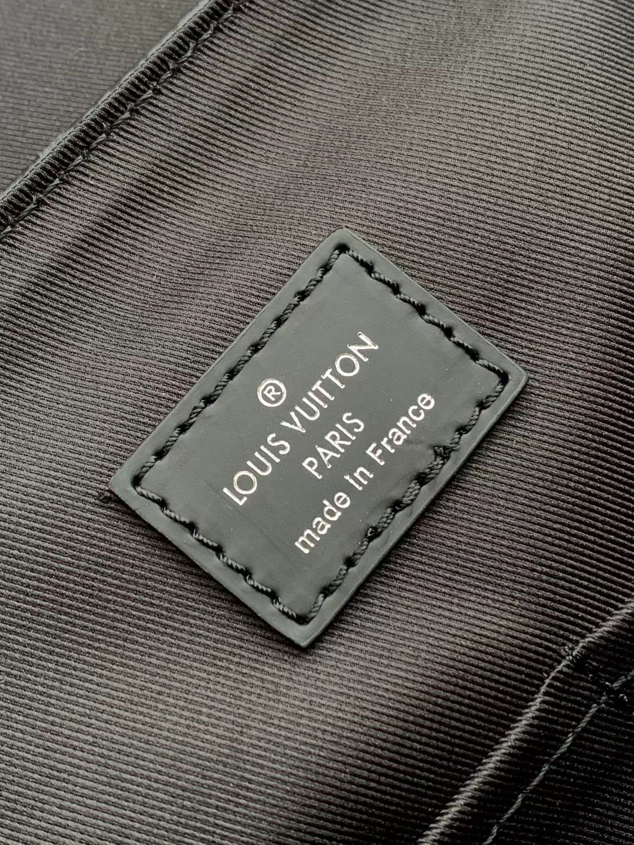 原厂皮 LOUIS VUITTON District 经典老花印花 皮革  公文包 手提包 单肩包 斜挎包 黑灰色 中号  M44001