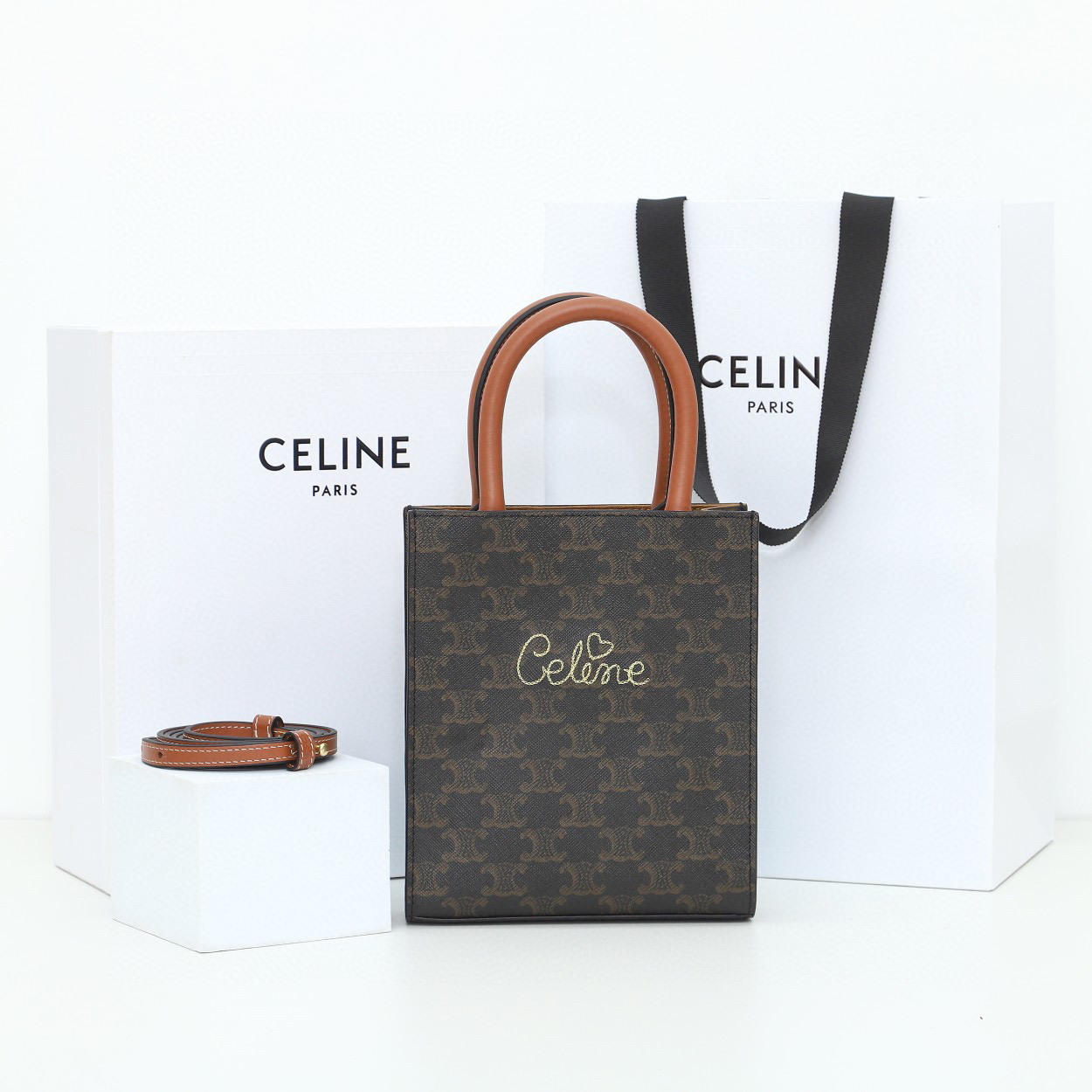 CELINE 赛琳 Cabas 经典老花印花竖款 黄褐色 托特包 手提包 单肩包 斜挎包 194372CYB-04LU