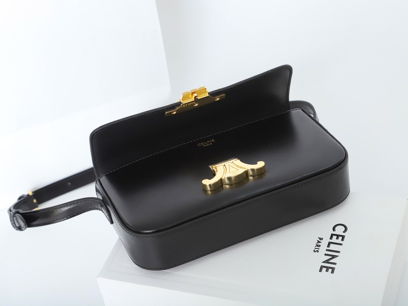 CELINE 赛琳 Triomphe 金色锁扣凯旋门亮面 黑色 腋下包 手提包 单肩包 斜挎包 194143BF4-38NO