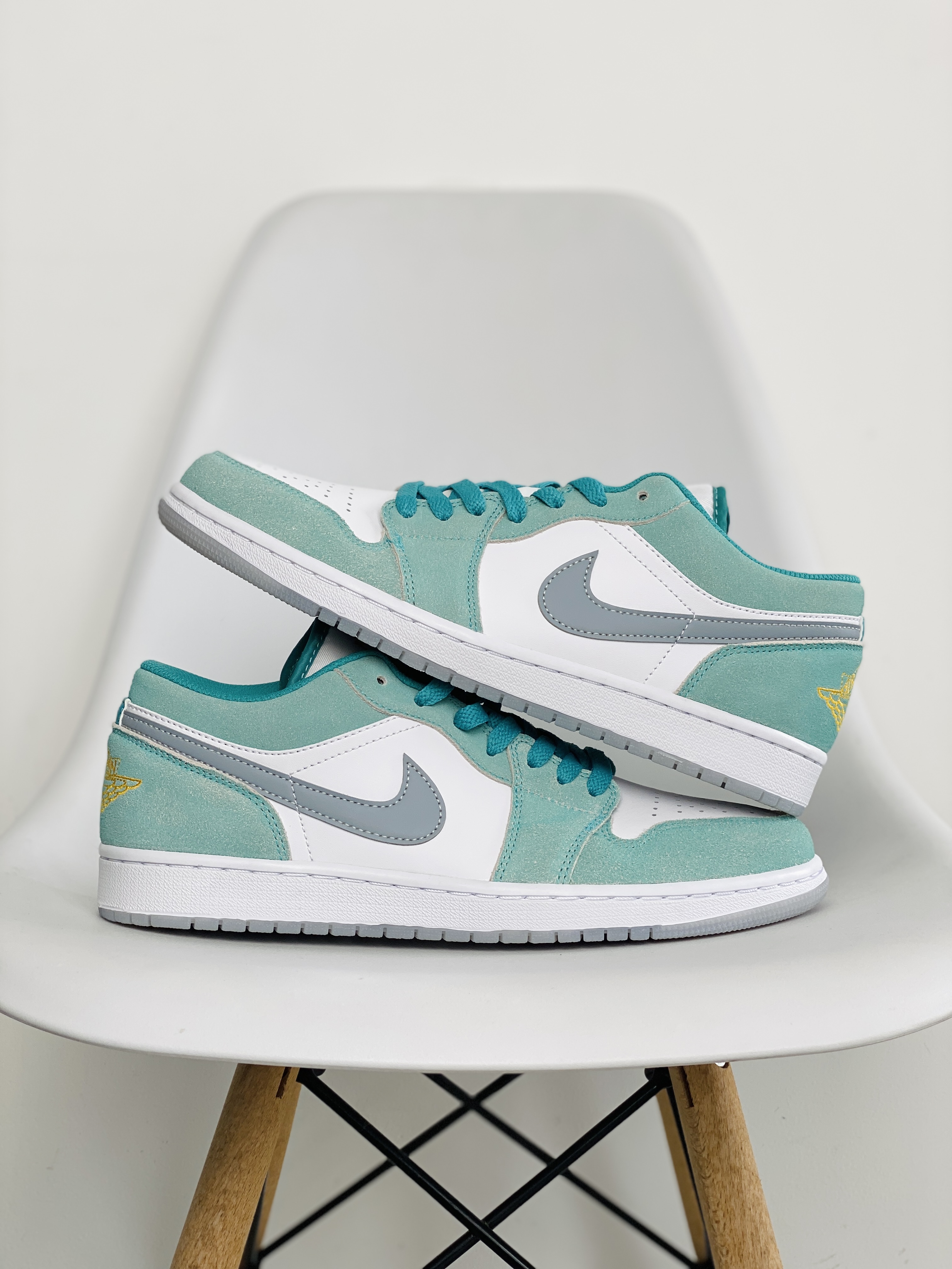 Air Jordan 1 Low AJ1 SE New Emerald 祖母绿 低筒 板鞋 休闲鞋 男鞋  DN3705-301