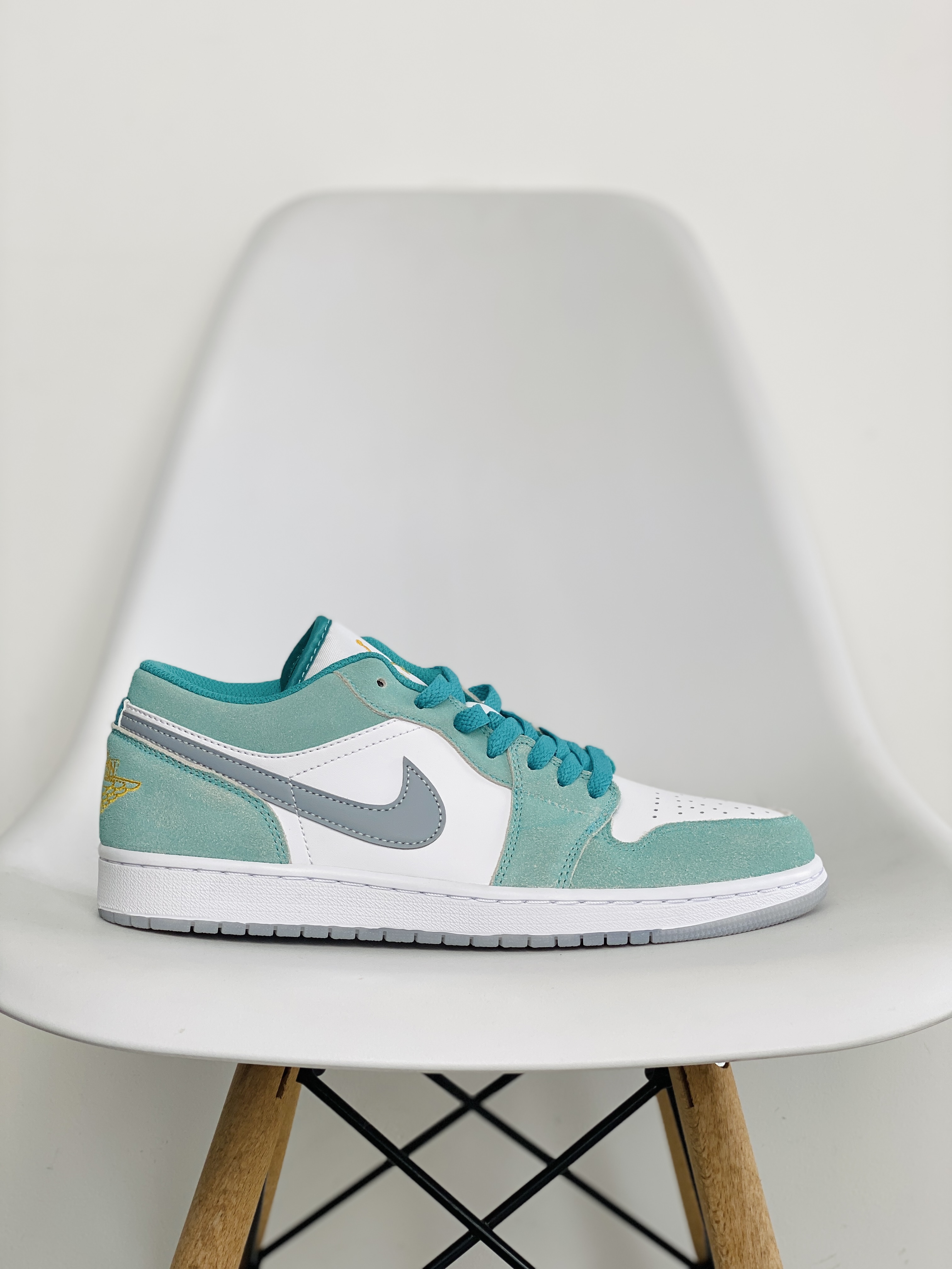 Air Jordan 1 Low AJ1 SE New Emerald 祖母绿 低筒 板鞋 休闲鞋 男鞋  DN3705-301