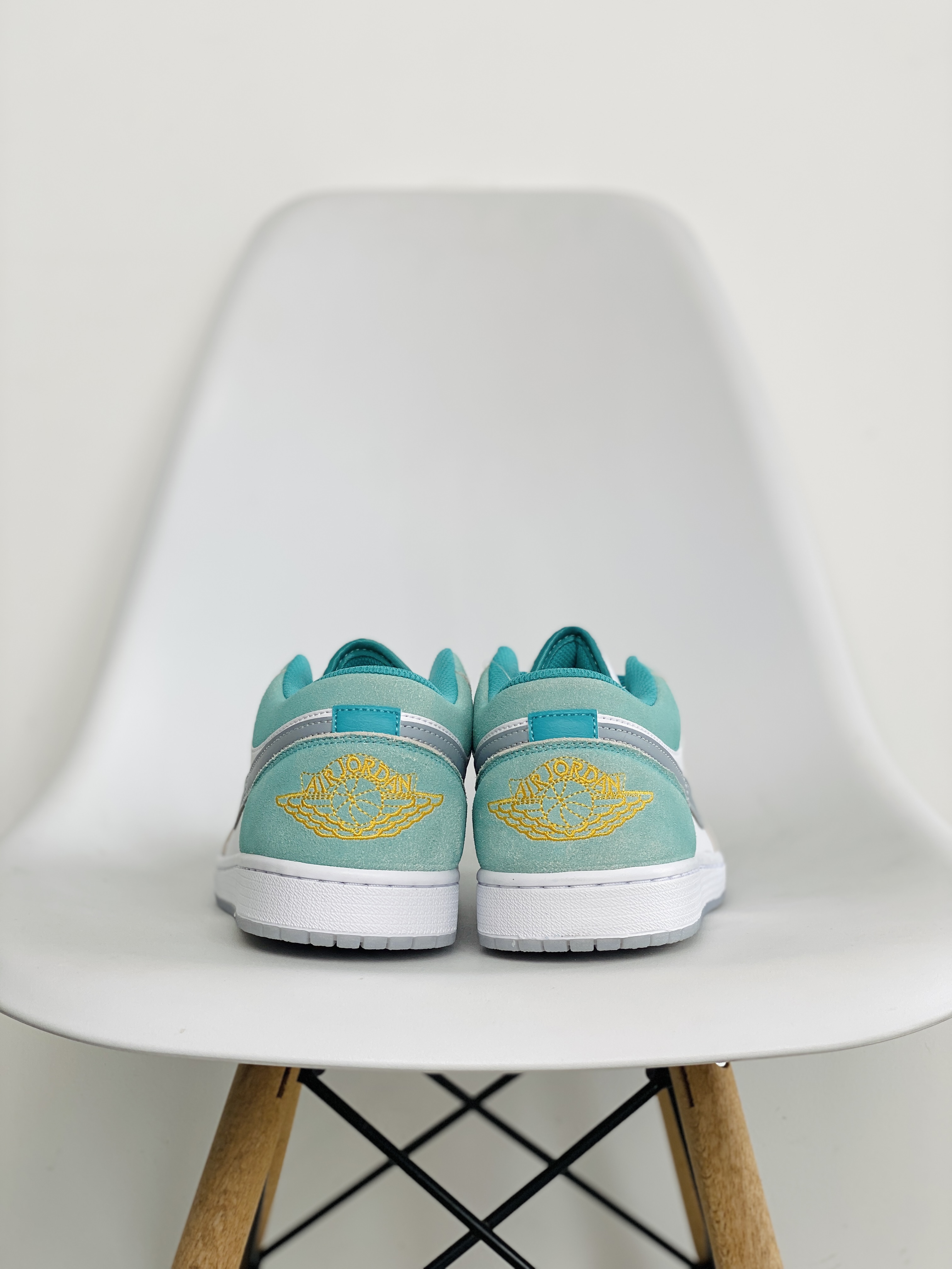 Air Jordan 1 Low AJ1 SE New Emerald 祖母绿 低筒 板鞋 休闲鞋 男鞋  DN3705-301