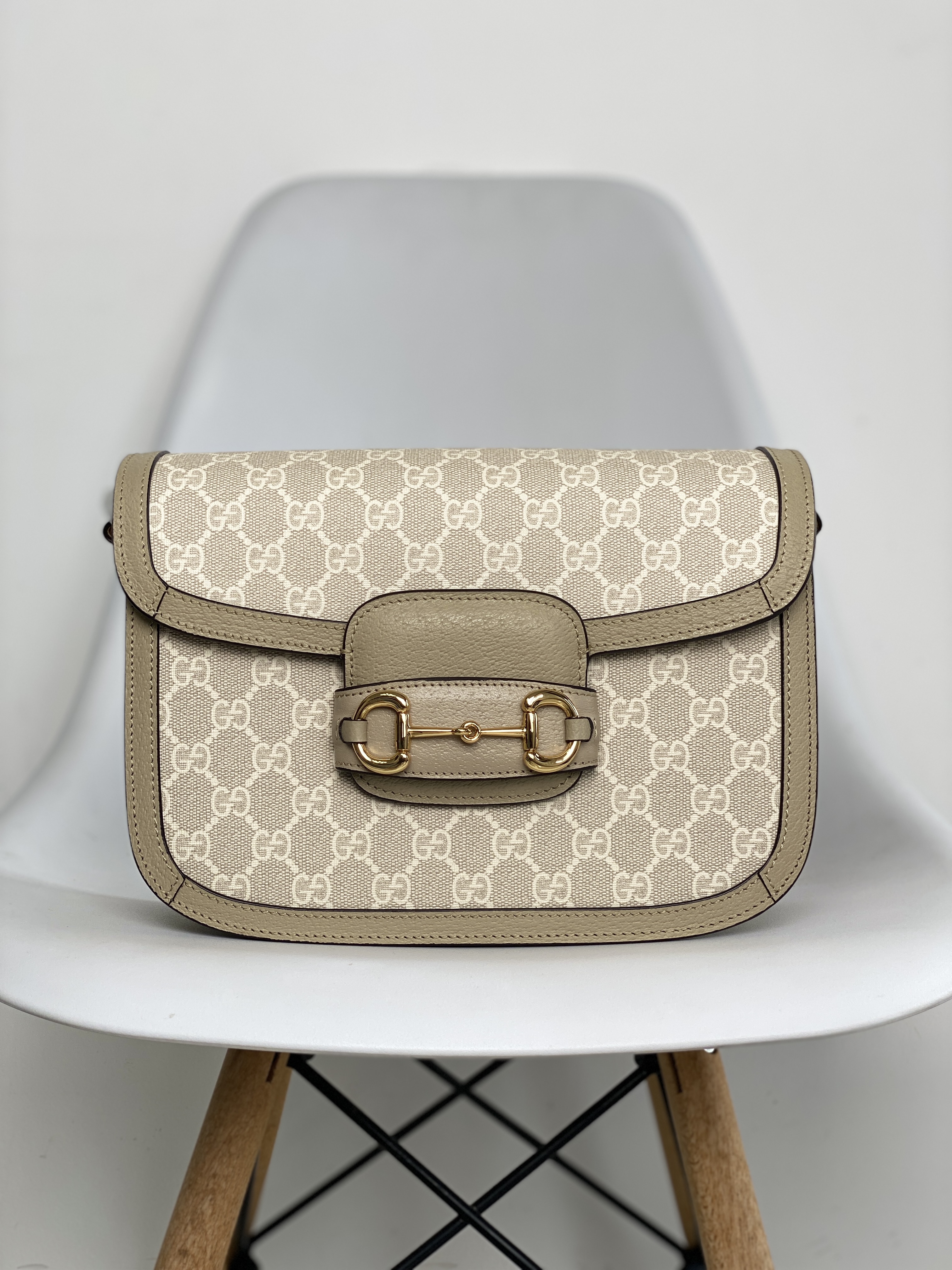 原厂皮 GUCCI 古驰 1955 Horsebit 马衔扣 复古金扣 老花Logo 帆布拼皮 斜挎包 单肩包 手提包 男女同款 602204-UULBG-9683