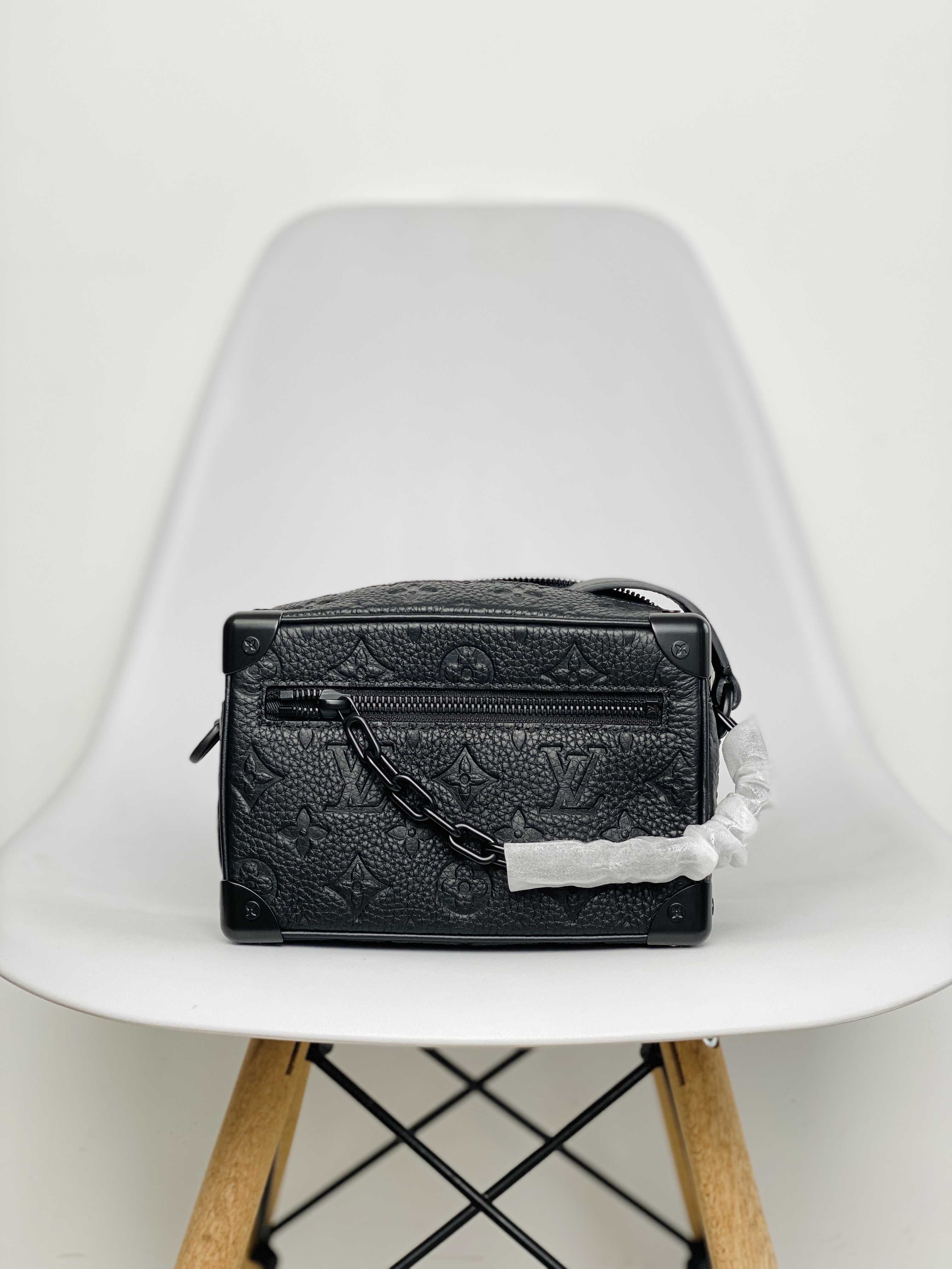  原厂皮 LOUIS VUITTON Soft Trunk  牛皮 老花壓紋 盒子包 邮差包 手提包 单肩包 斜挎包 迷你 黑色 M55702