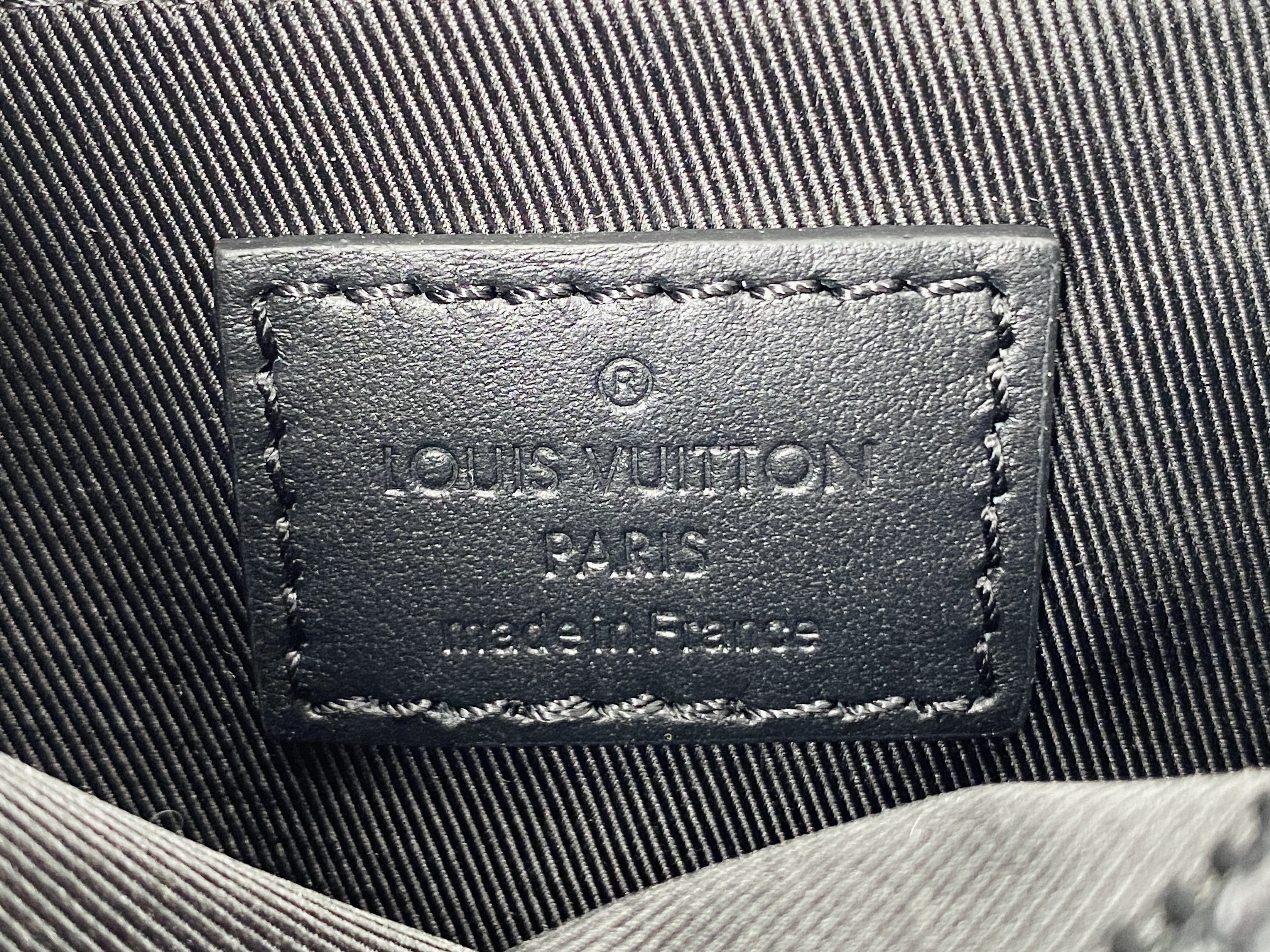  原厂皮 LOUIS VUITTON Soft Trunk  牛皮 老花壓紋 盒子包 邮差包 手提包 单肩包 斜挎包 迷你 黑色 M55702