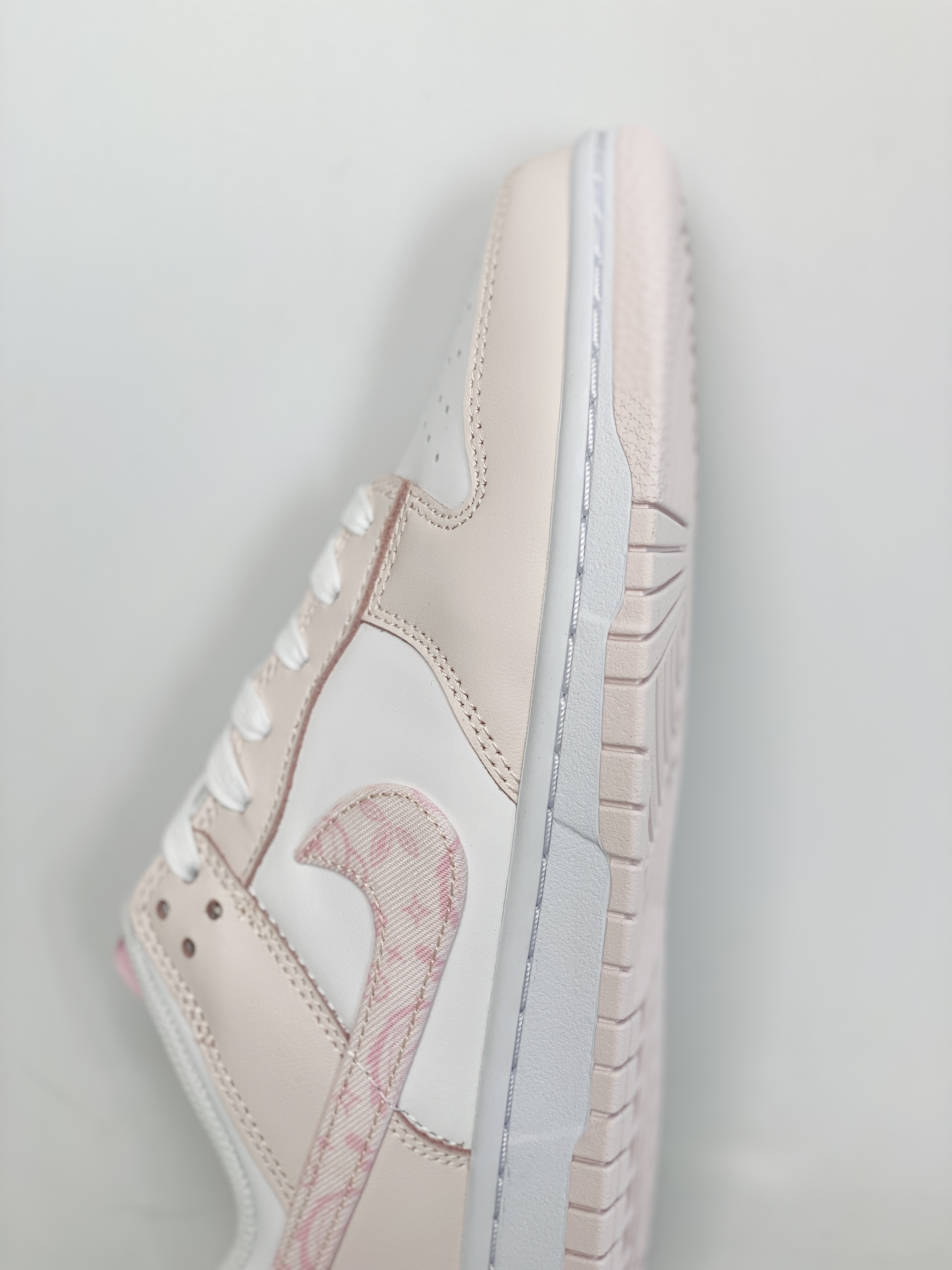  dunk Low Pink Paisley 珍珠粉 腰果花 女款 低筒 复古板鞋 休闲鞋  FD1449-100