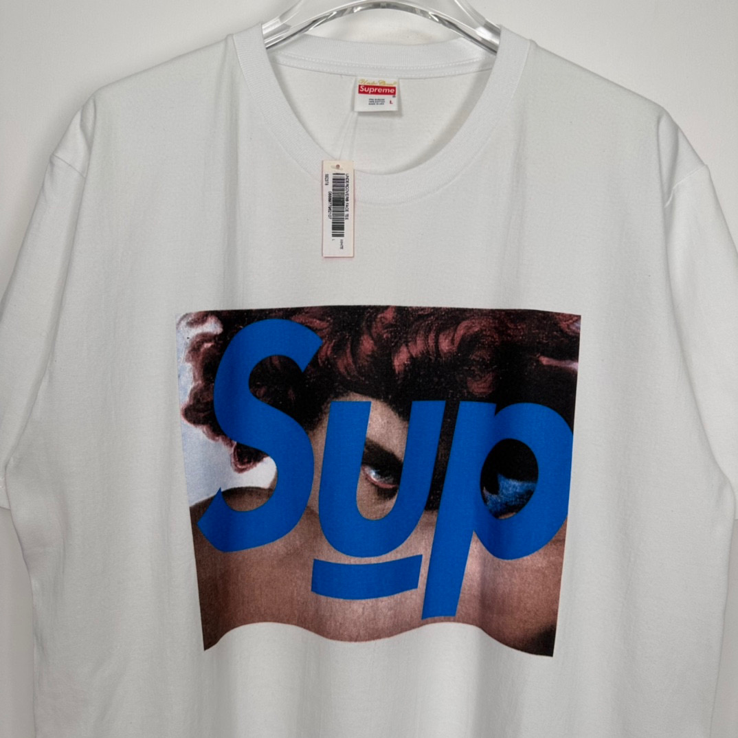 Supreme SS23 Week6  人物LOGO  短袖 圆领 印花T 恤 夏款 男女同款 白色 SUP-SS23-123