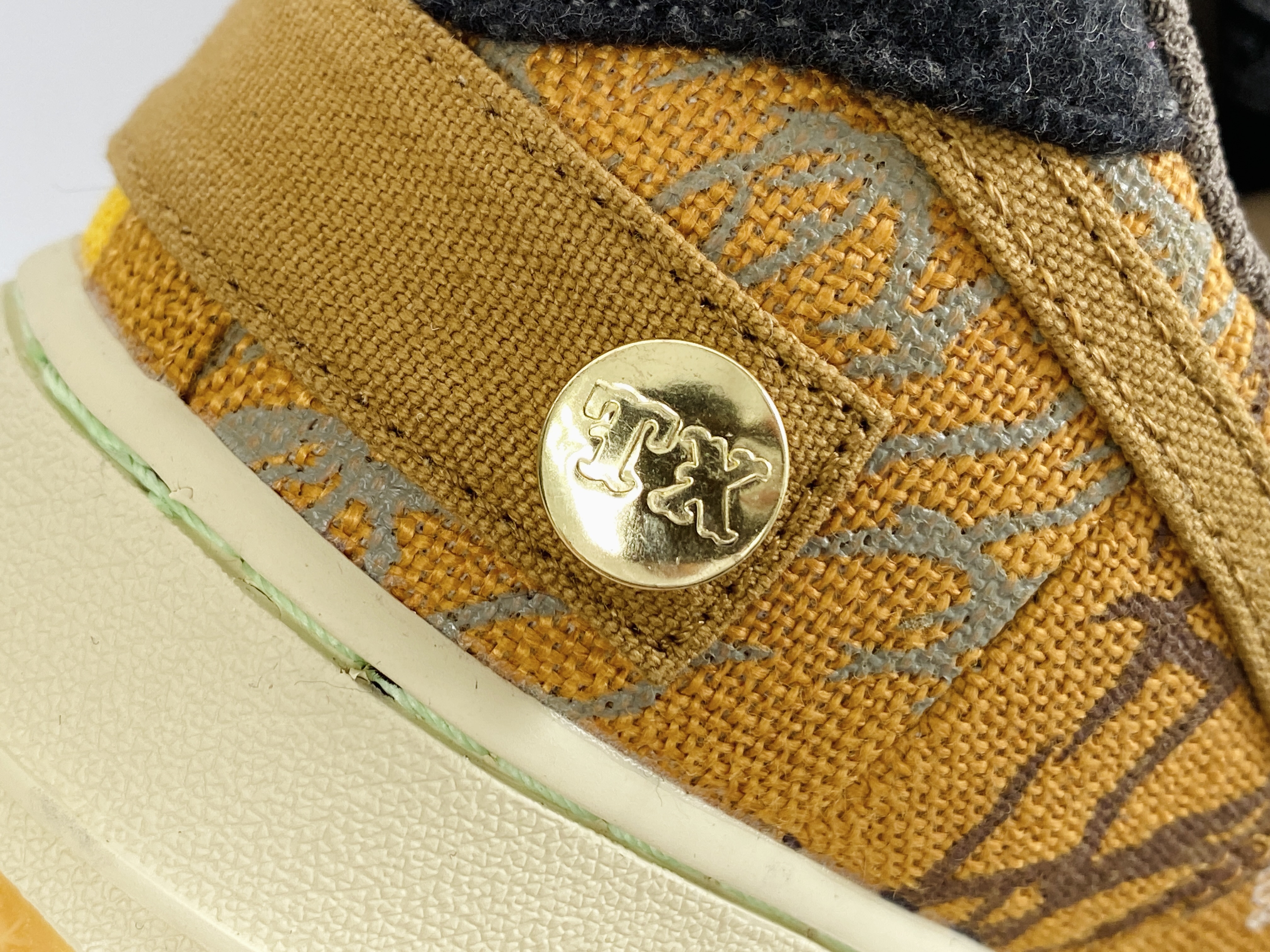  Travis Scott x Air Force 1 Cactus Jack TS 鬼脸 联名 拼接 空军一号 低筒 休闲鞋 板鞋 男鞋 女鞋 CN2405-900