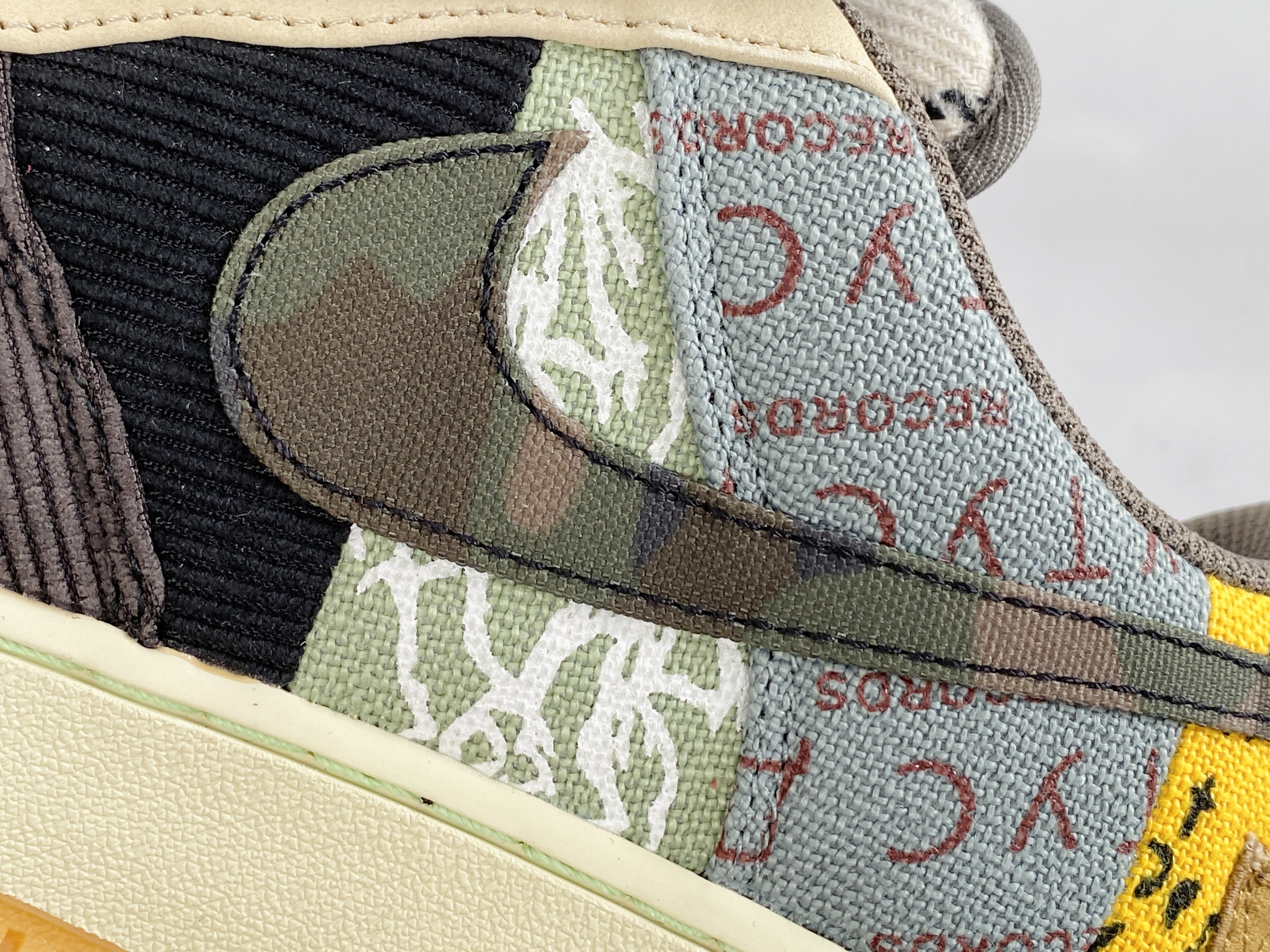  Travis Scott x Air Force 1 Cactus Jack TS 鬼脸 联名 拼接 空军一号 低筒 休闲鞋 板鞋 男鞋 女鞋 CN2405-900