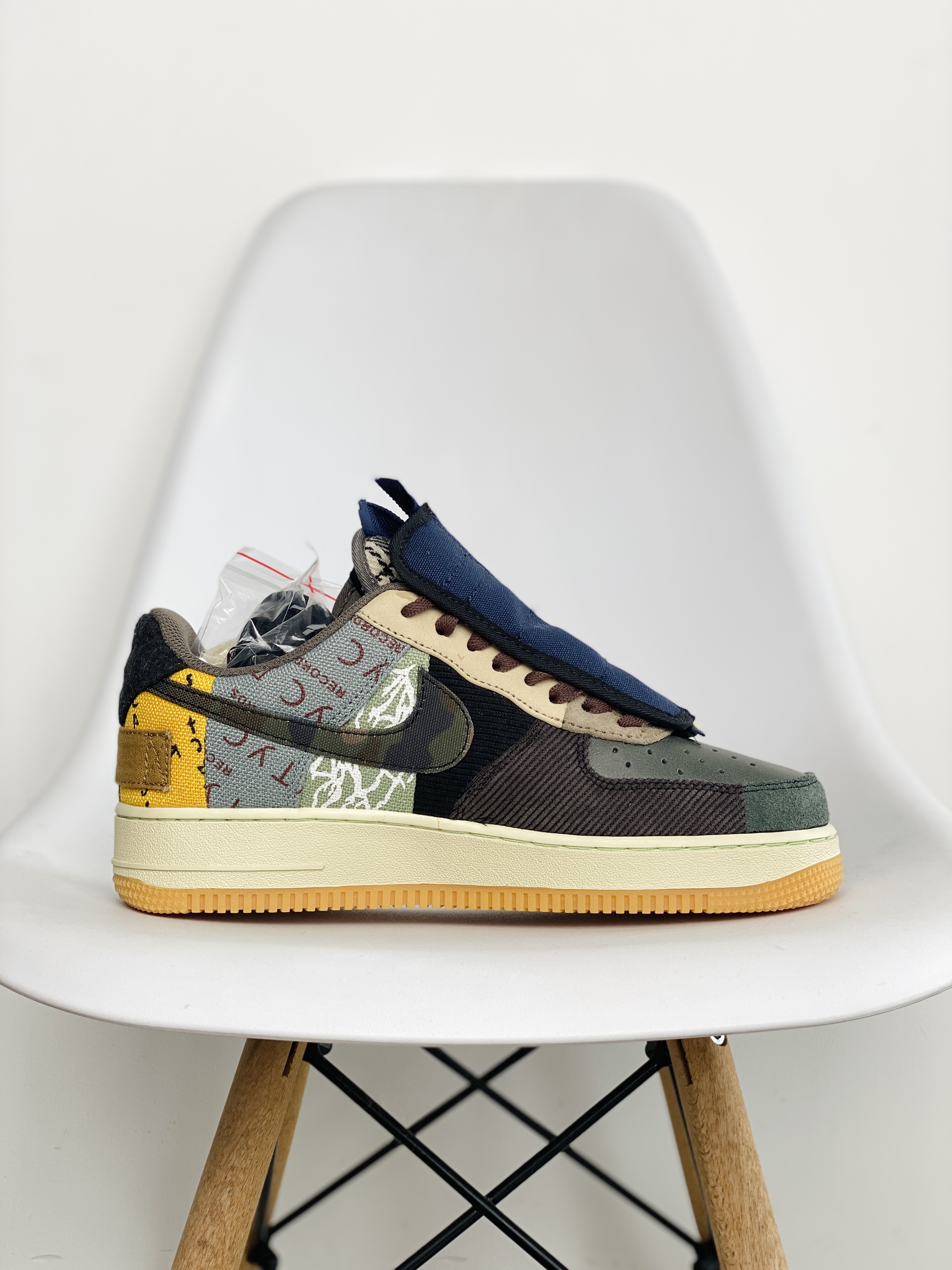  Travis Scott x Air Force 1 Cactus Jack TS 鬼脸 联名 拼接 空军一号 低筒 休闲鞋 板鞋 男鞋 女鞋 CN2405-900