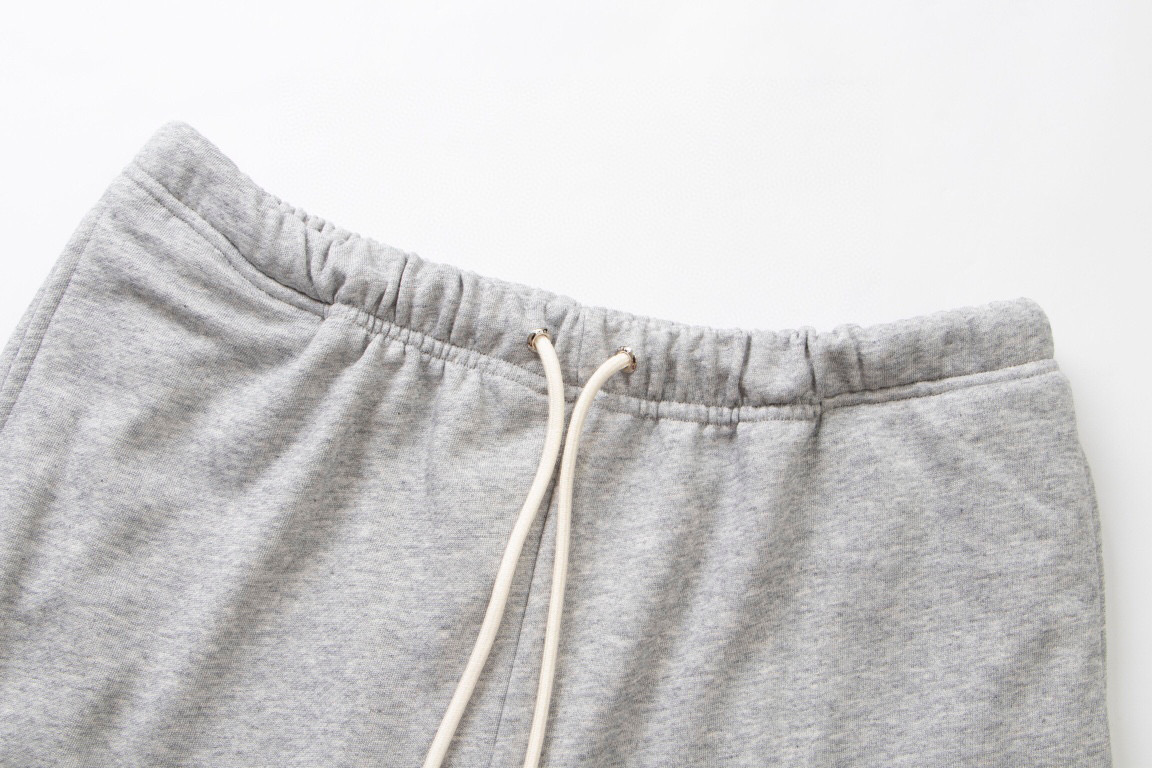  CELINE 赛琳 小刺绣 胶囊系列 字母logo 卫裤 黑色 休闲裤 运动裤 短裤 男女同款 灰色