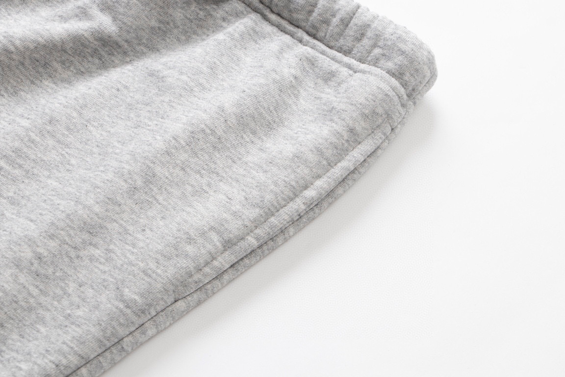  CELINE 赛琳 小刺绣 胶囊系列 字母logo 卫裤 黑色 休闲裤 运动裤 短裤 男女同款 灰色