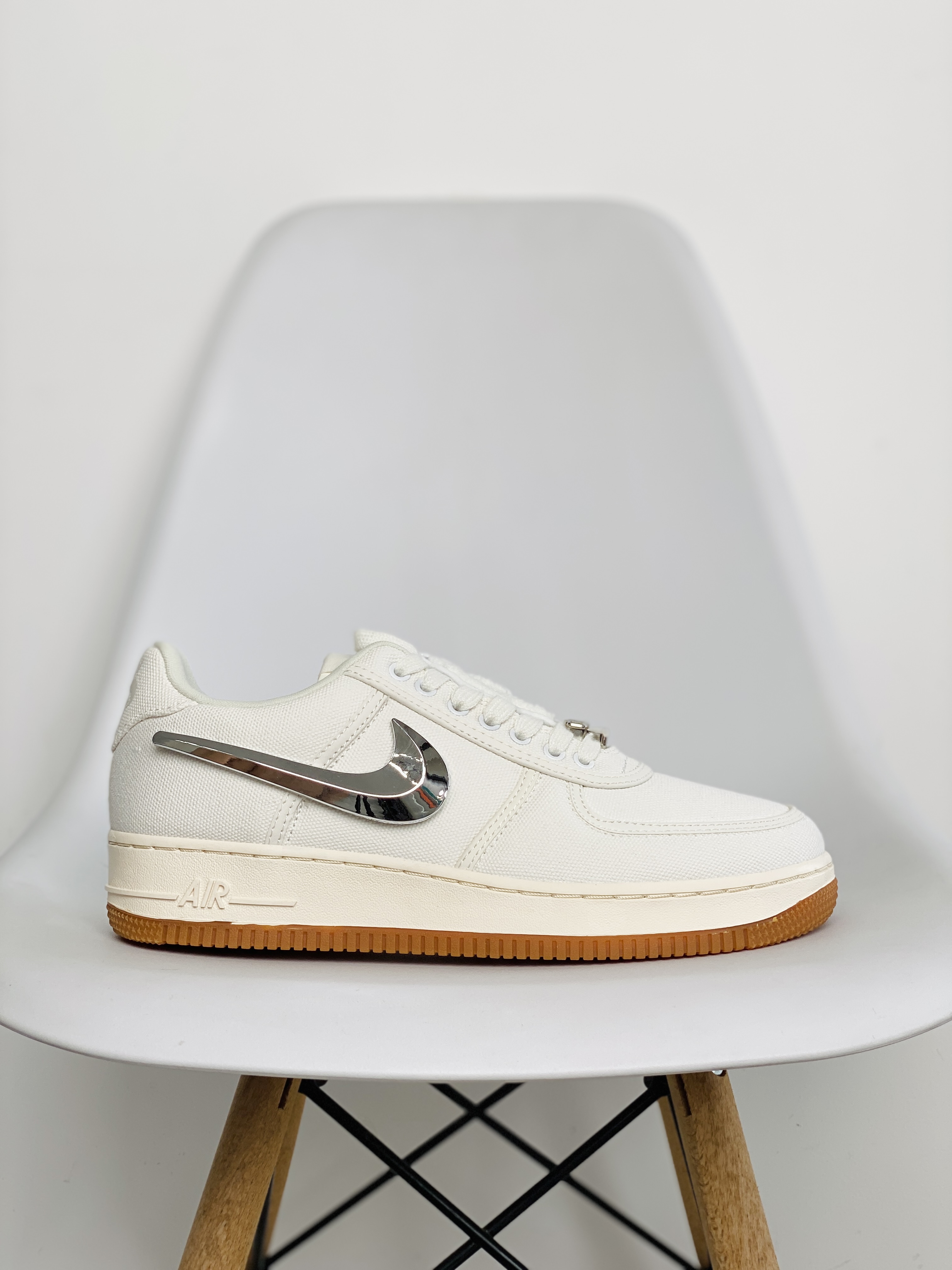 Travis Scott Nike  Force 1 Low Sail 換鉤  低筒 反光 休闲鞋 板鞋 男鞋 女鞋 米白色 AQ4211-101