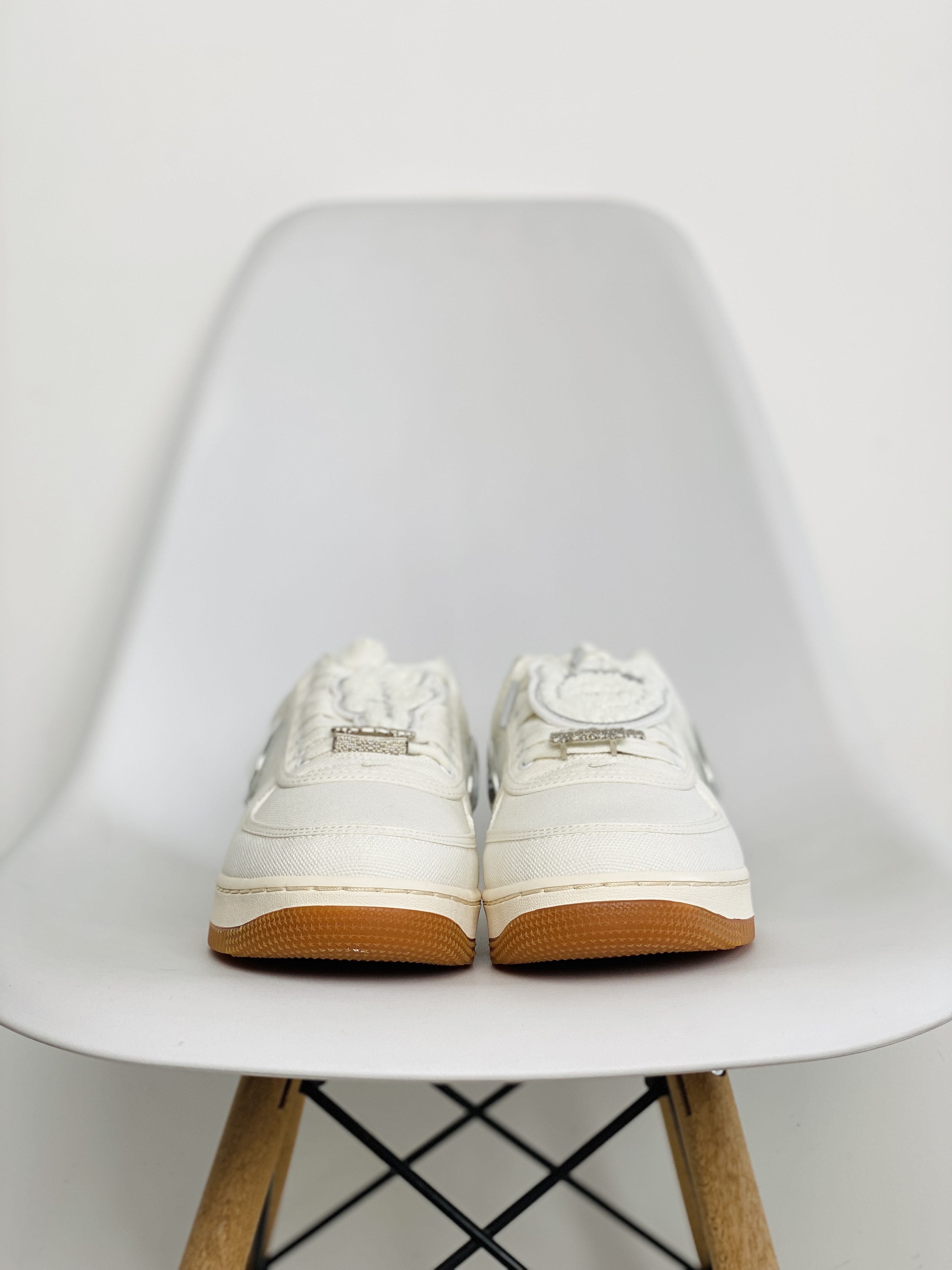 Travis Scott Nike  Force 1 Low Sail 換鉤  低筒 反光 休闲鞋 板鞋 男鞋 女鞋 米白色 AQ4211-101