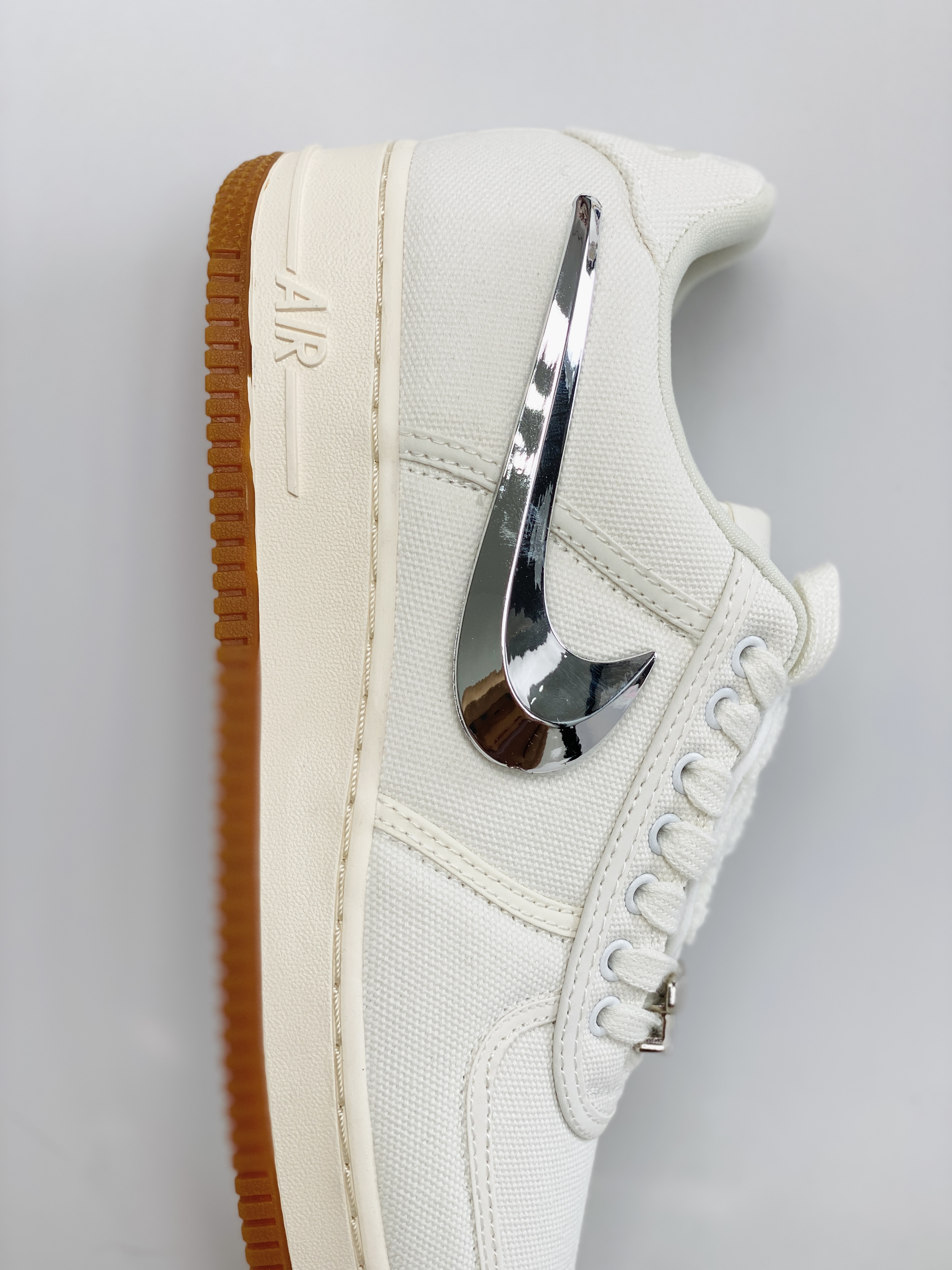 Travis Scott Nike  Force 1 Low Sail 換鉤  低筒 反光 休闲鞋 板鞋 男鞋 女鞋 米白色 AQ4211-101