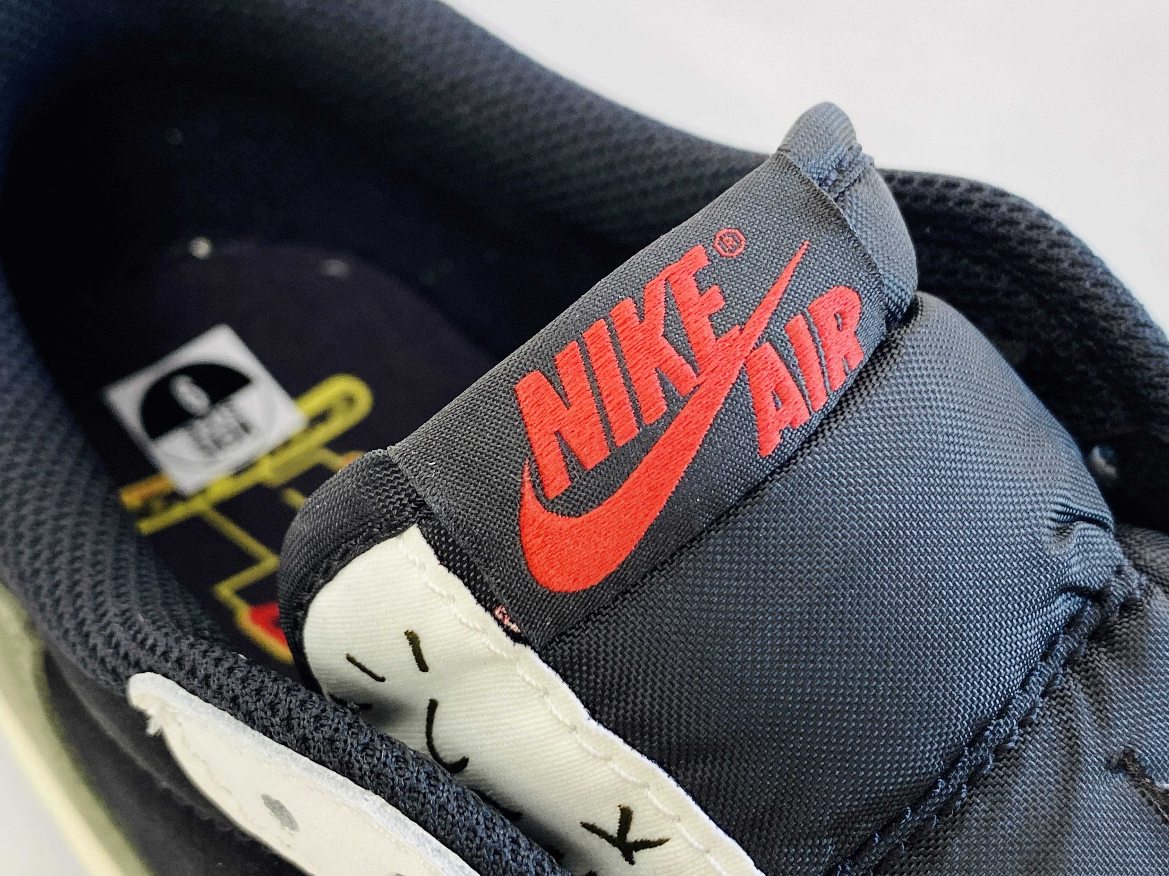  天花板Travis Scott x Air Jordan 1 LowOlive AJ1  黑绿  5.0  低筒 倒钩 板鞋 篮球鞋 男鞋 DZ4137-106