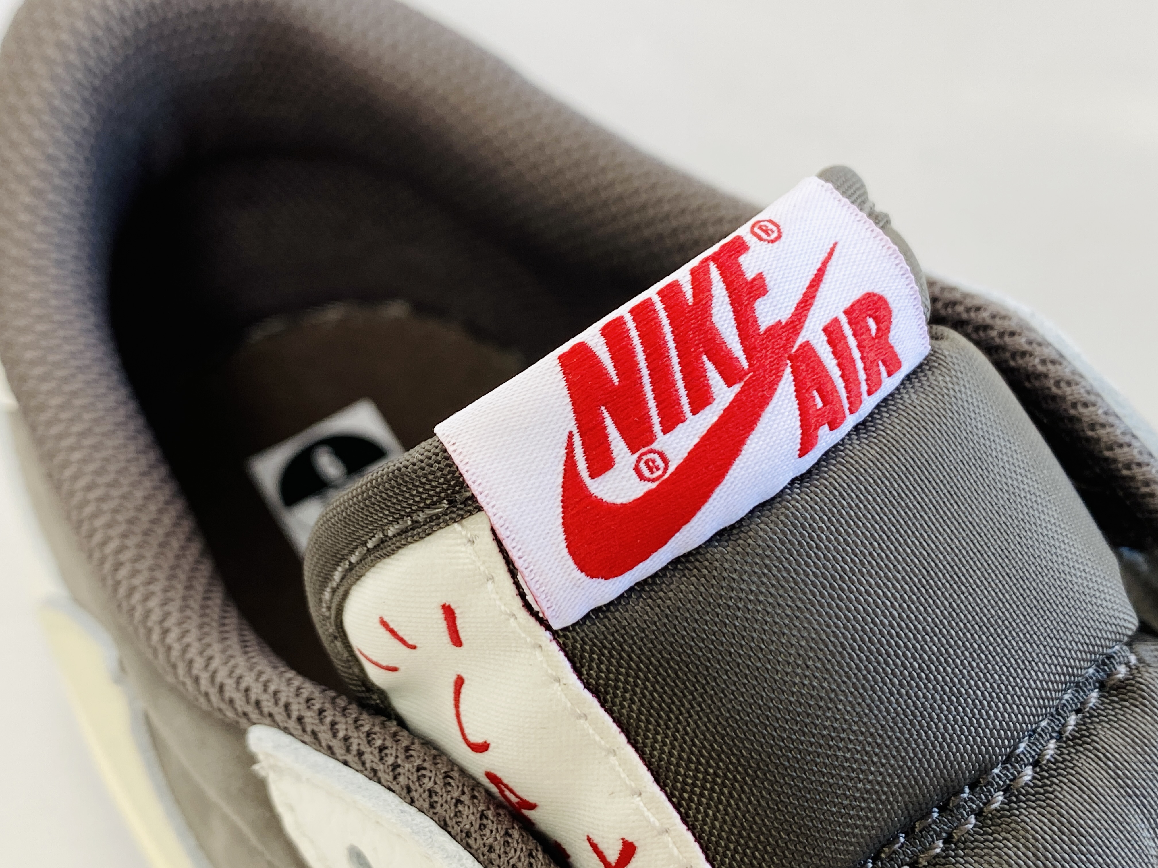 天花板 Travis Scott x Air Jordan 1 Low Reverse Mocha AJ1 低筒 白粽 3.0 低筒 倒钩 板鞋 篮球鞋 女鞋 男鞋 波鞋 DM7866-162