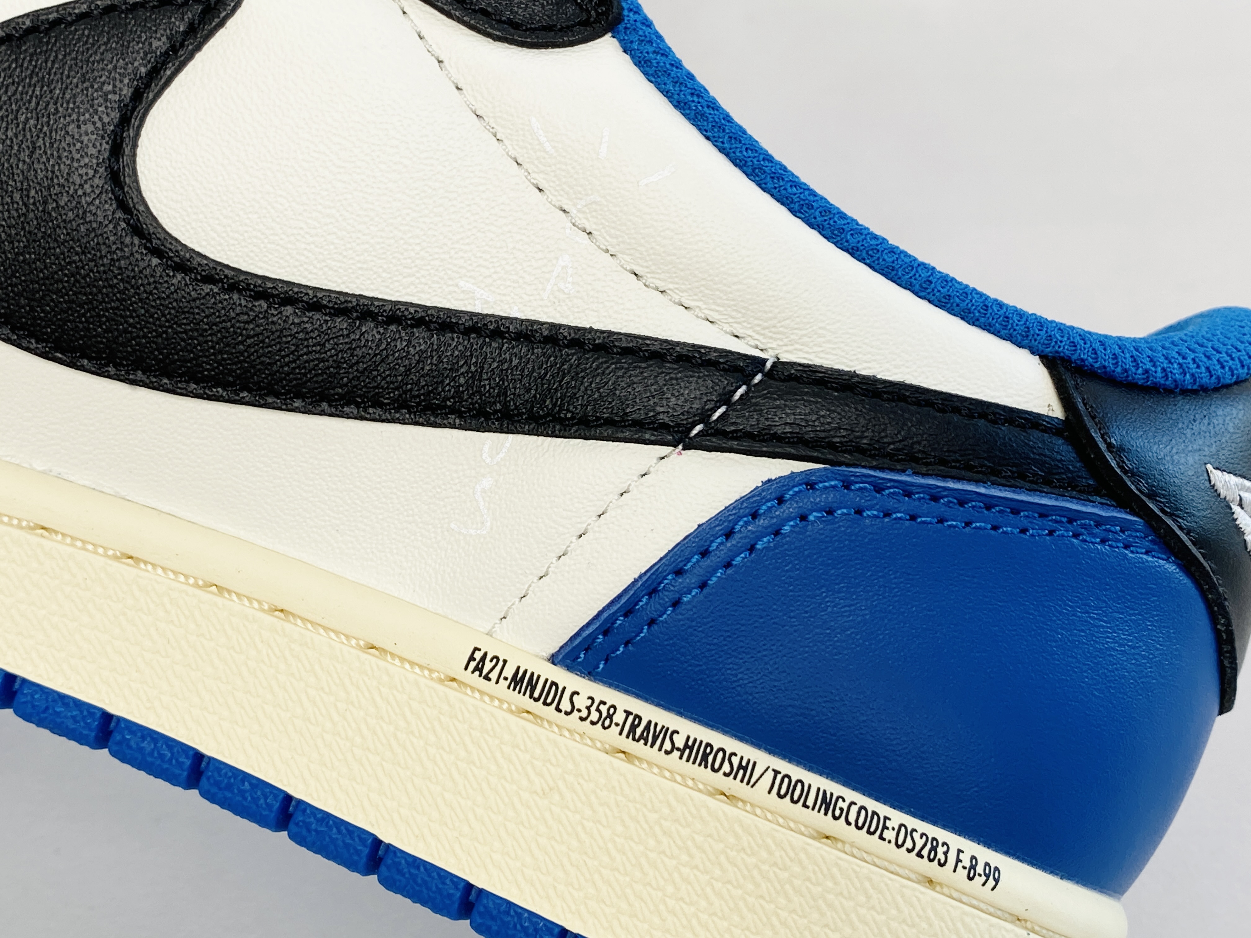 Travis Scott x Fragment Design x Air Jordan 1 AJ1 Low 闪电 倒钩 藤原浩 三方联名低筒 休闲鞋 波鞋 女鞋 男鞋 板鞋 DM7866-140