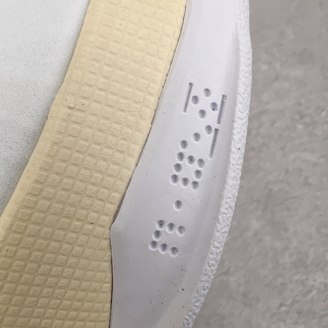 客制 S2外贸 Kobe5  OFF-White  科比 5  前掌气垫 后掌EVA 籃球鞋 球鞋 實戰鞋  真碳板  米黄 DB4796-101