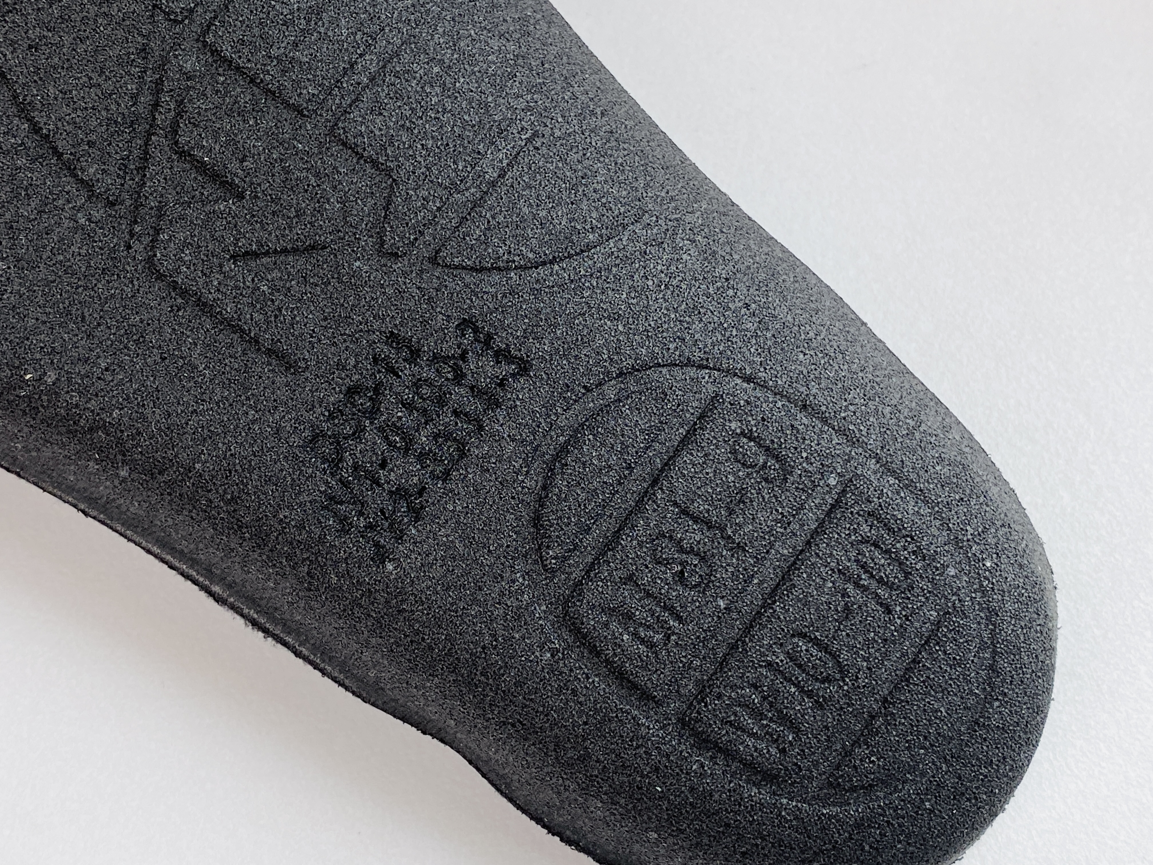 新版 New Balance 990 V6 元祖灰色 低筒 潮流复古跑鞋 减震防滑 休闲鞋 板鞋 运动鞋 波鞋 男鞋 女鞋 M990GL6