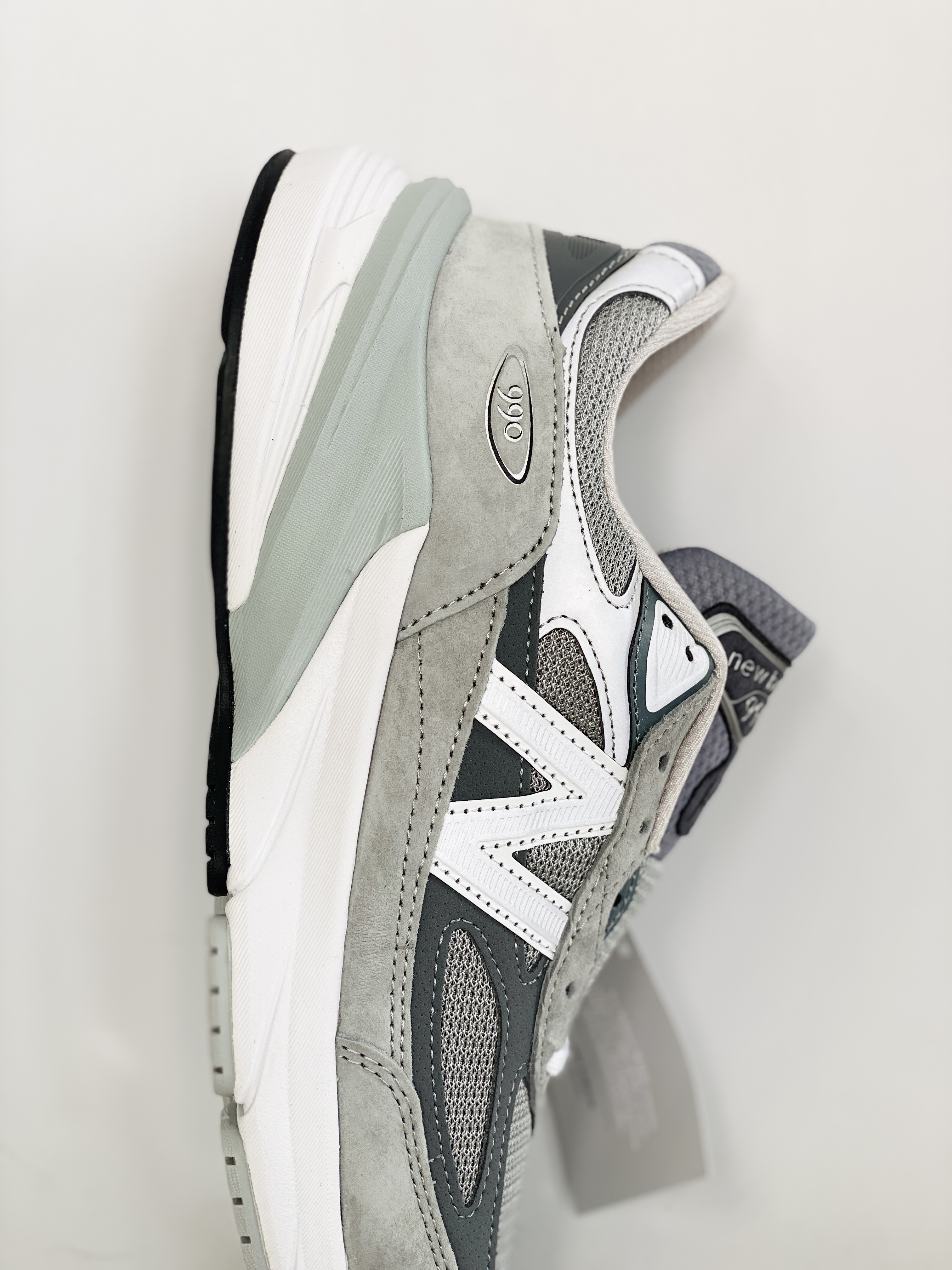 新版 New Balance 990 V6 元祖灰色 低筒 潮流复古跑鞋 减震防滑 休闲鞋 板鞋 运动鞋 波鞋 男鞋 女鞋 M990GL6
