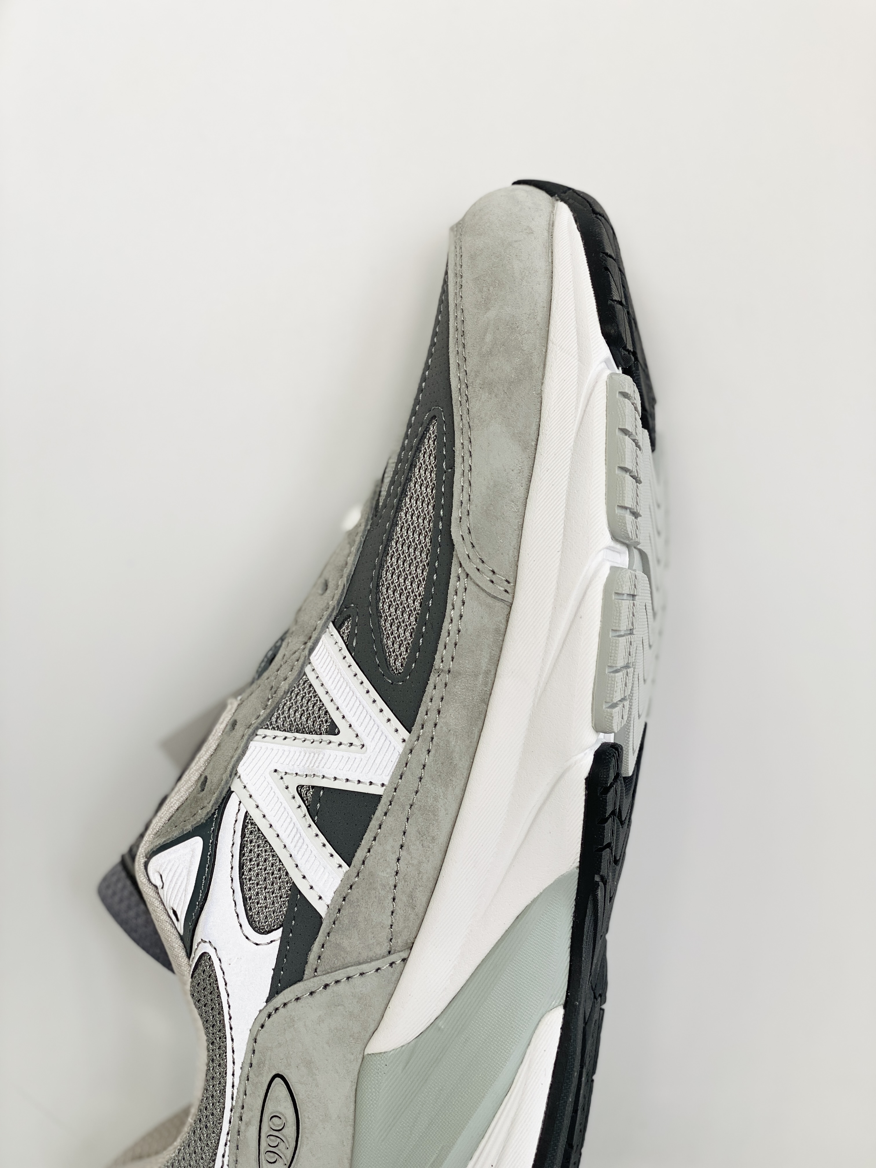 新版 New Balance 990 V6 元祖灰色 低筒 潮流复古跑鞋 减震防滑 休闲鞋 板鞋 运动鞋 波鞋 男鞋 女鞋 M990GL6