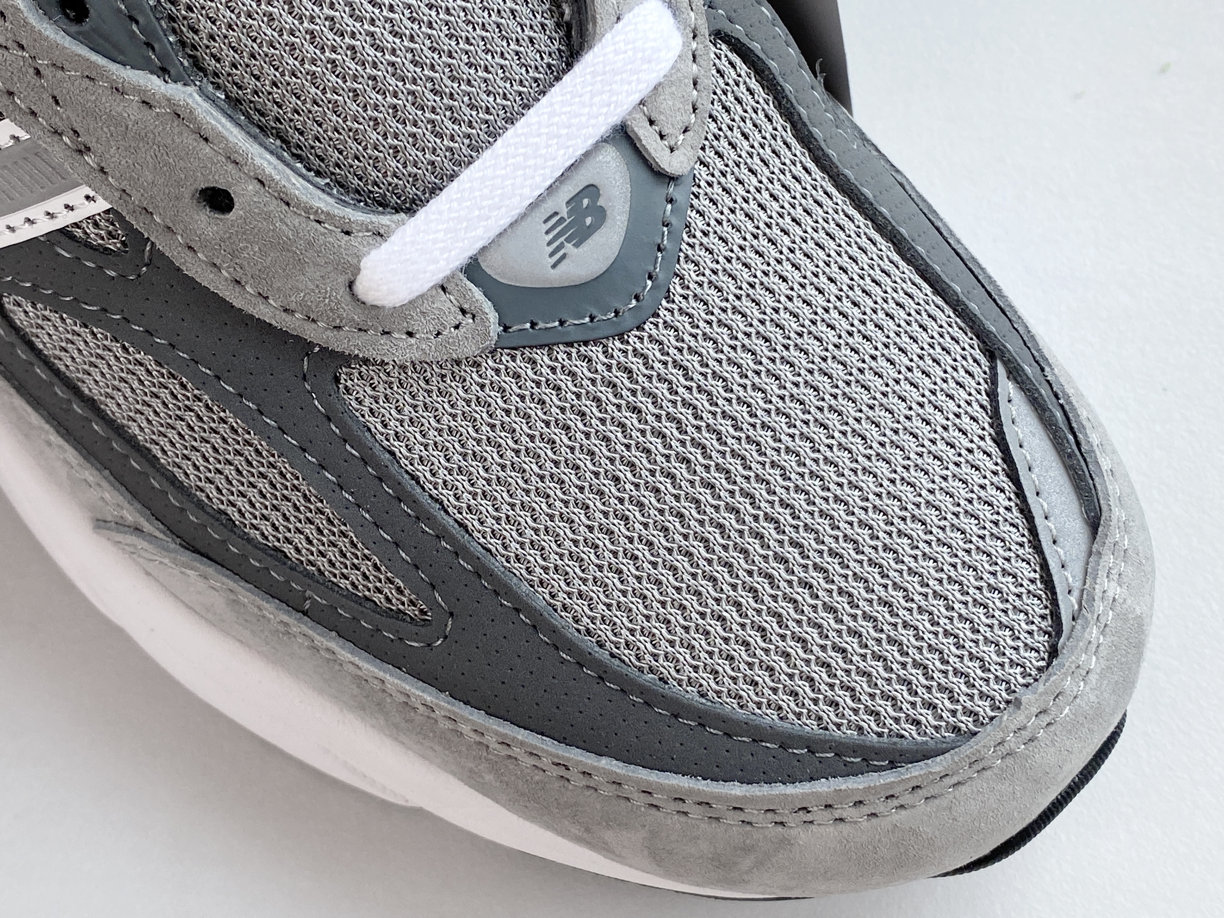 新版 New Balance 990 V6 元祖灰色 低筒 潮流复古跑鞋 减震防滑 休闲鞋 板鞋 运动鞋 波鞋 男鞋 女鞋 M990GL6