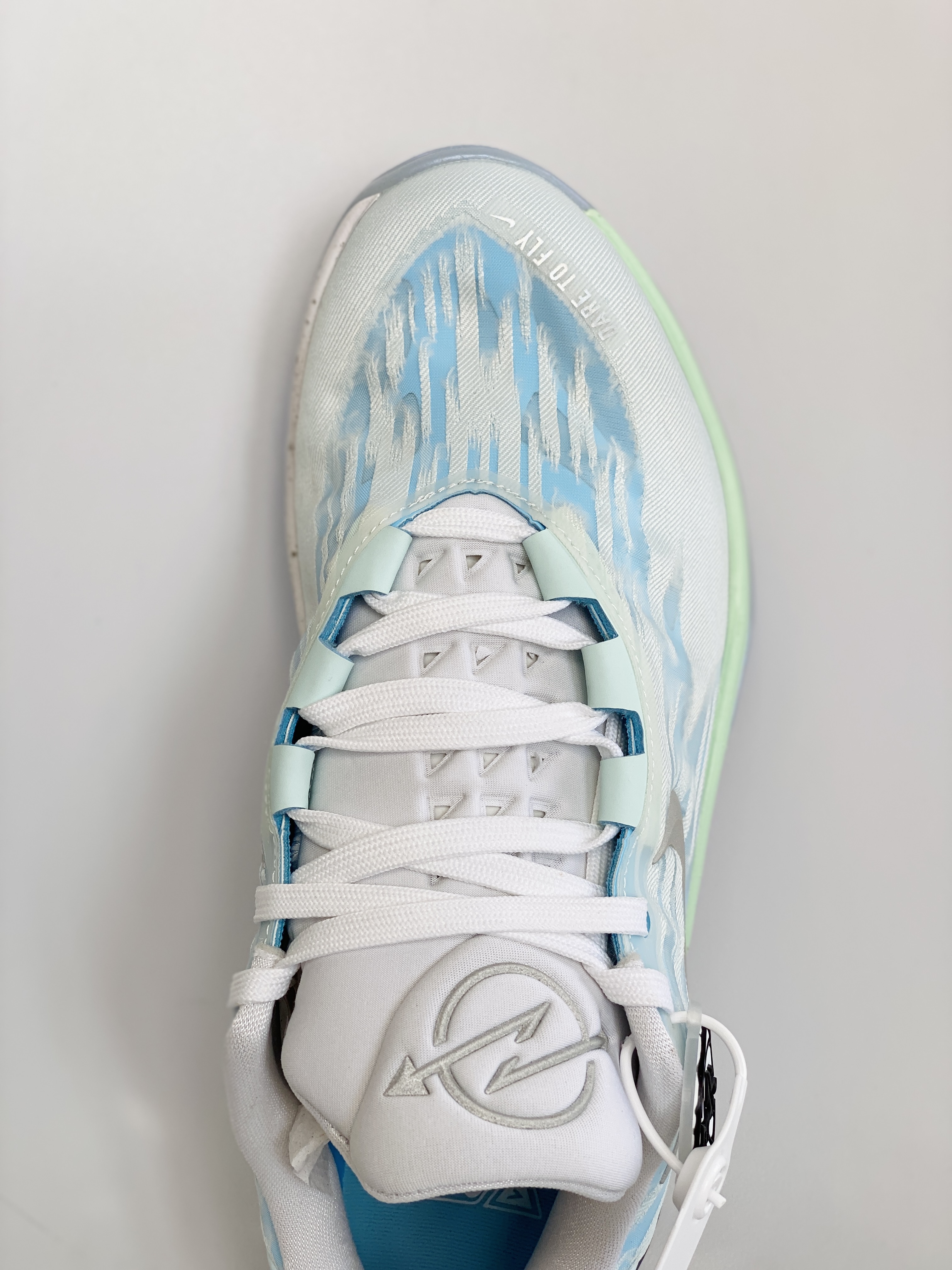  滅世 GT Cut 2.0 EP Dare To Fly 低筒 萤火防滑耐磨 籃球鞋 實戰鞋 球鞋 波鞋 男鞋 冷蓝 FB1866-101