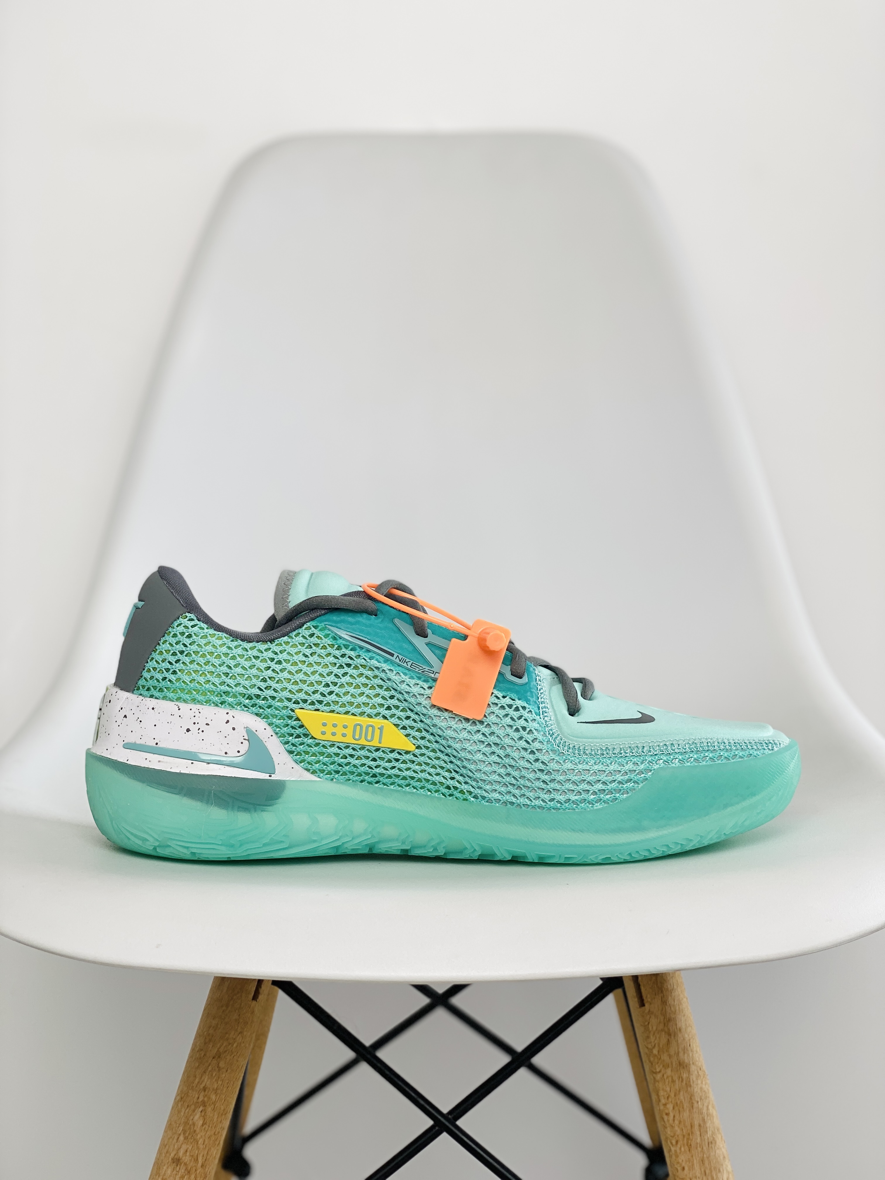 STAR  GT Cut Sabrina Lonescu 中底＋碳板版本  低筒  篮球鞋 球鞋 实战鞋 全掌气垫 TPU抗扭 男鞋  绿色 CZ0175-901