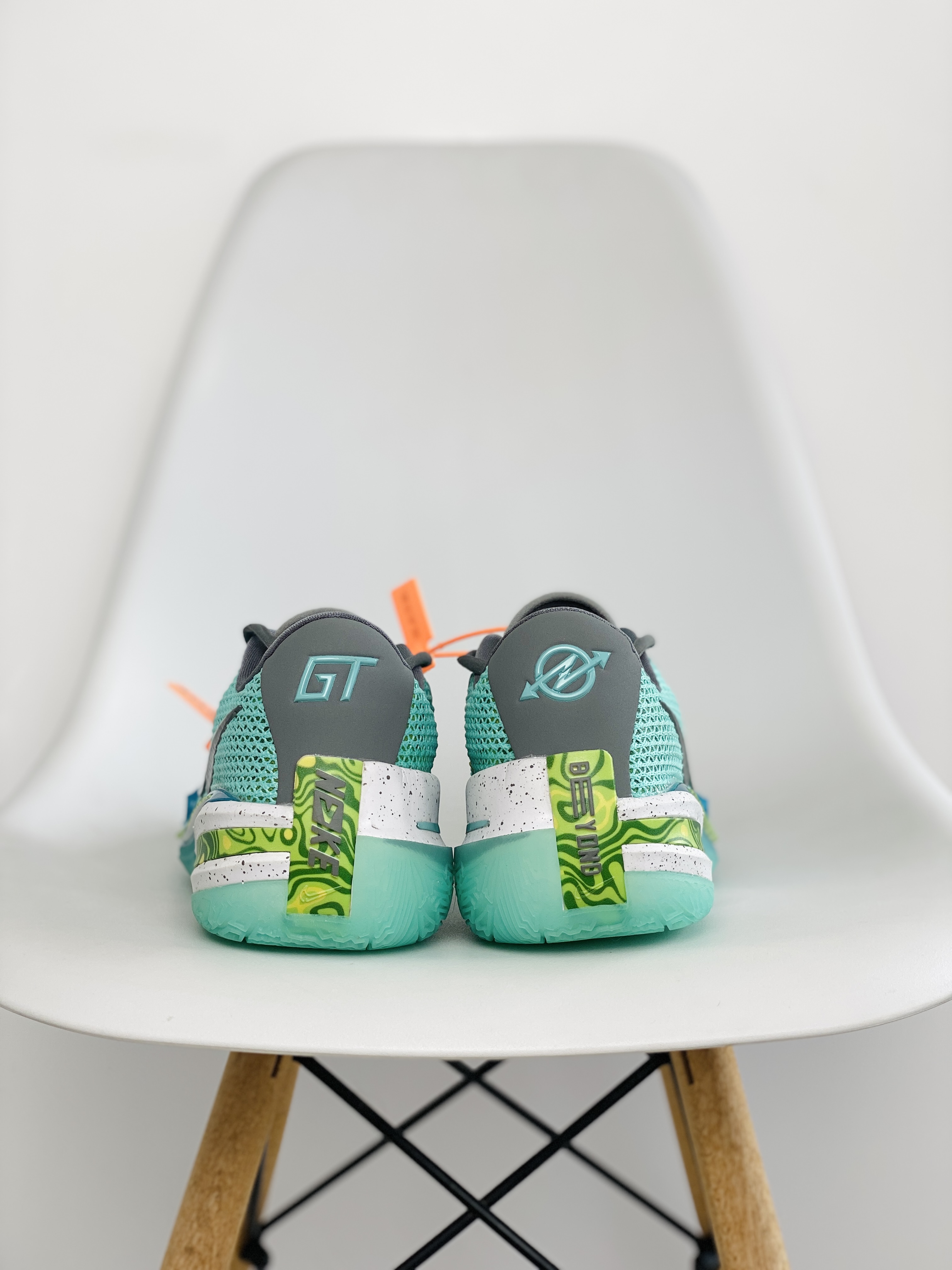 STAR  GT Cut Sabrina Lonescu 中底＋碳板版本  低筒  篮球鞋 球鞋 实战鞋 全掌气垫 TPU抗扭 男鞋  绿色 CZ0175-901