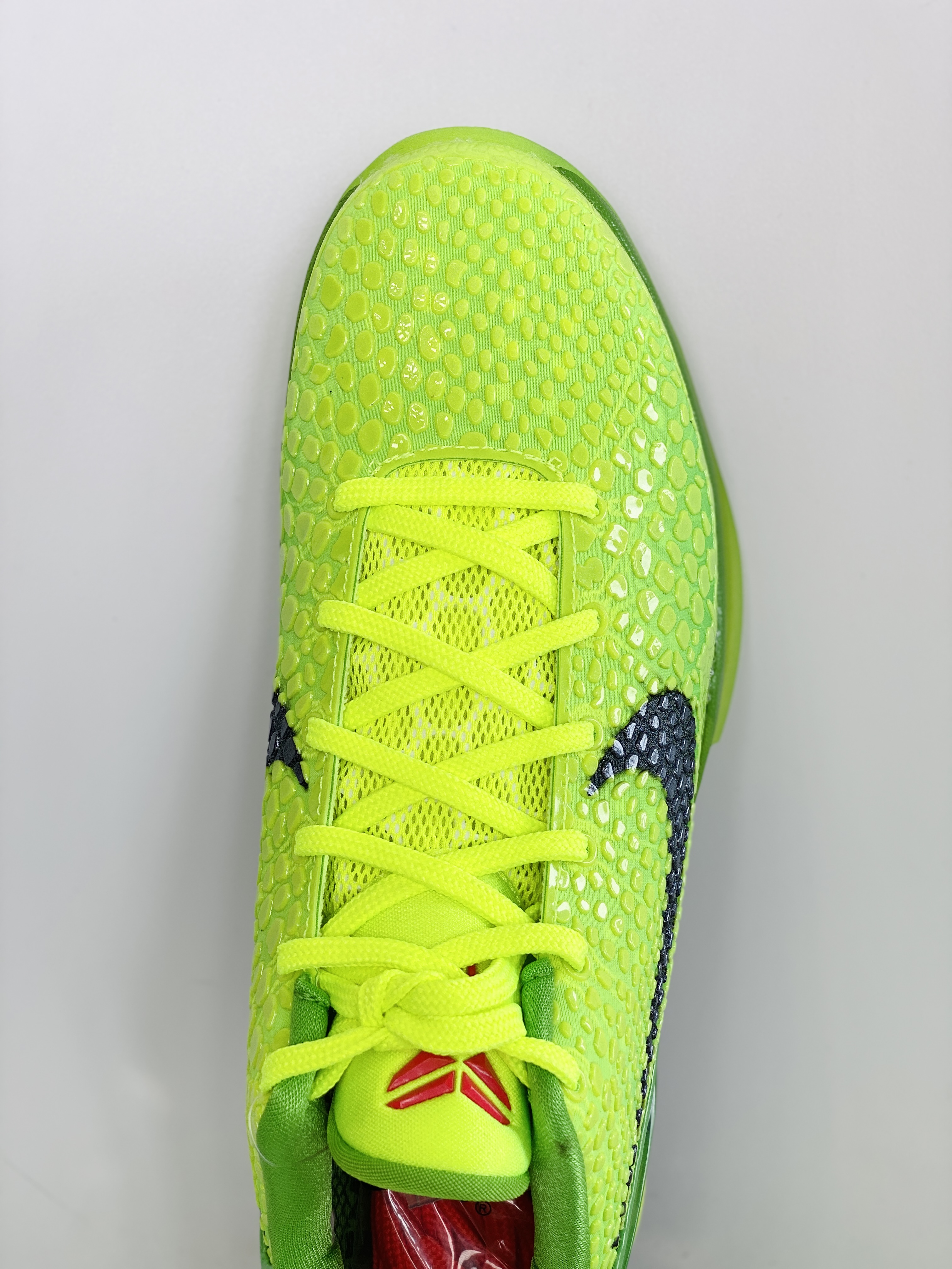 需预定 H12 Kobe6 青蜂俠 青竹絲 實戰鞋 前掌气垫 后掌EVA  真碳板 球鞋 籃球鞋 波鞋 男鞋   CW2190-300