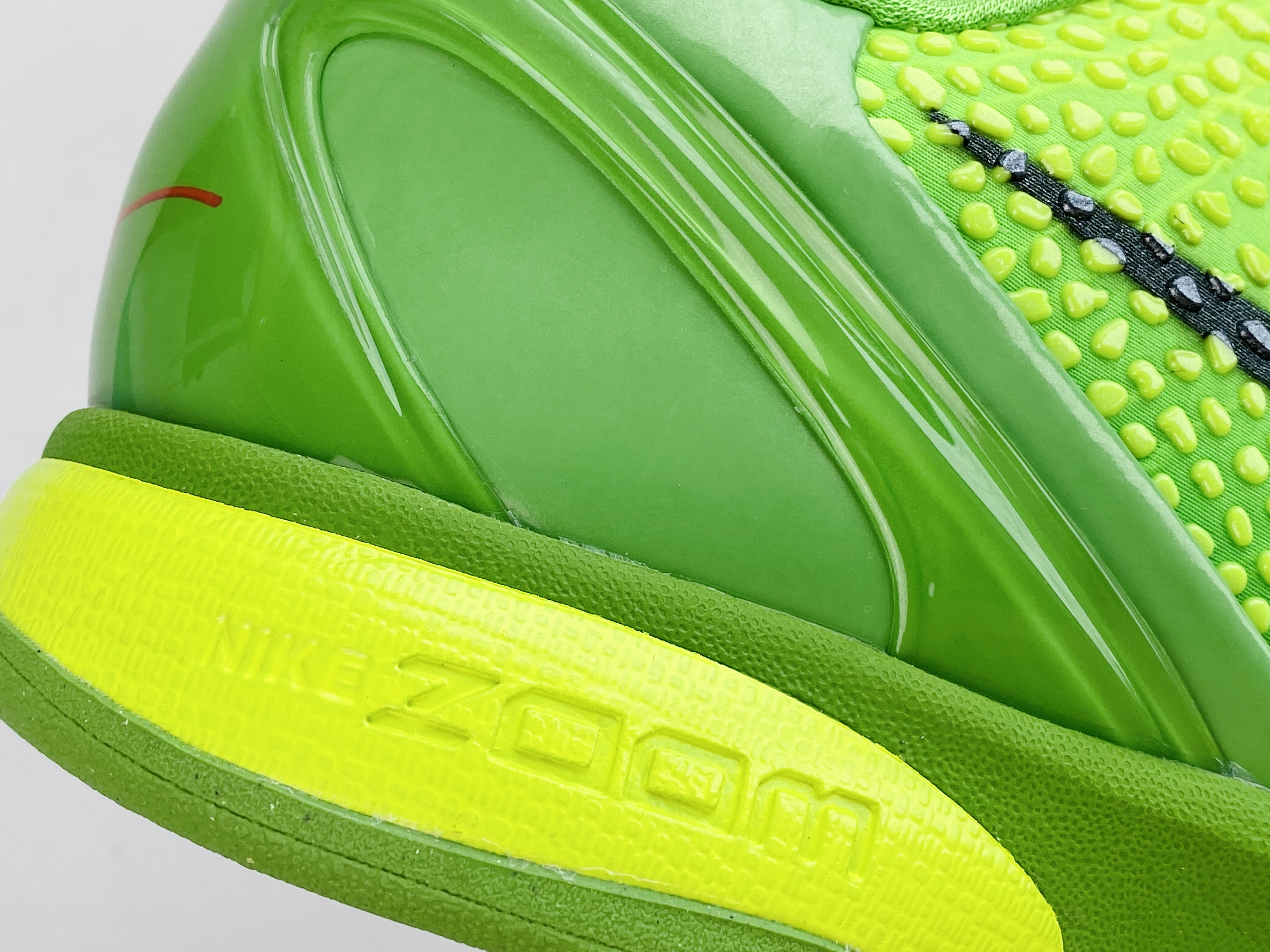 需预定 H12 Kobe6 青蜂俠 青竹絲 實戰鞋 前掌气垫 后掌EVA  真碳板 球鞋 籃球鞋 波鞋 男鞋   CW2190-300