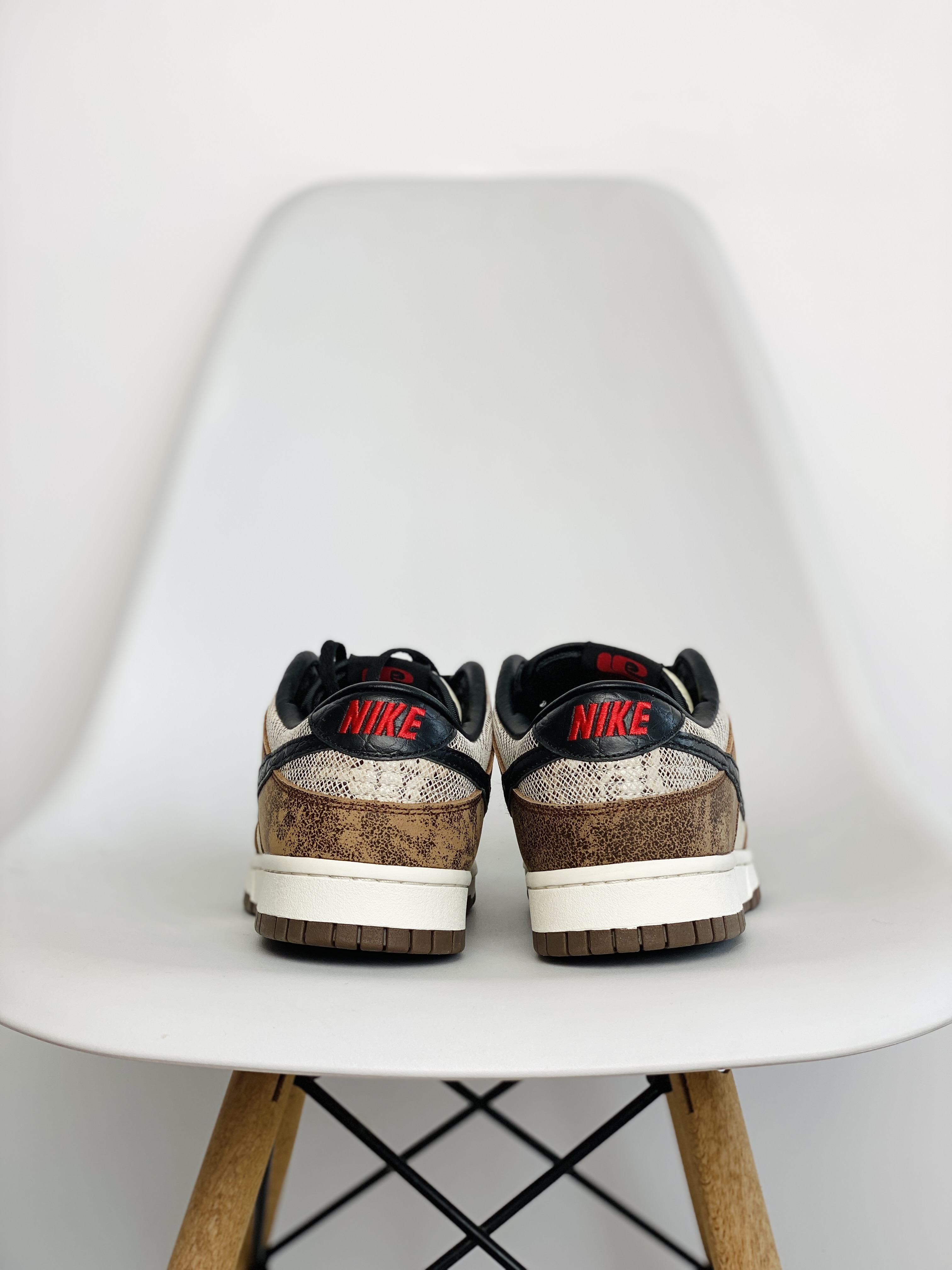 Dunk Low  CO JP  蛇纹 低筒 休闲鞋 板鞋 男鞋 女鞋 白色 棕色FJ5434-120