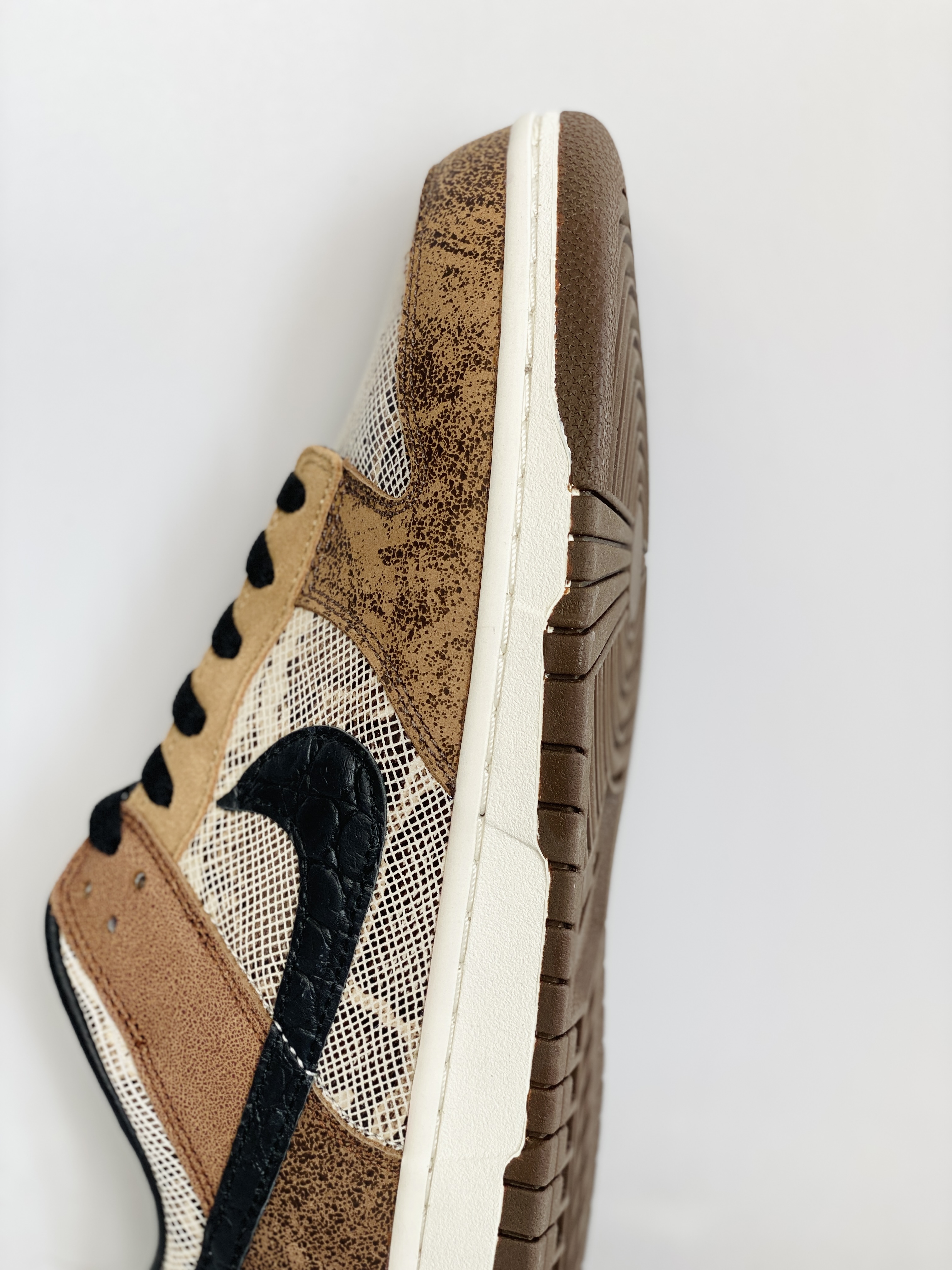 Dunk Low  CO JP  蛇纹 低筒 休闲鞋 板鞋 男鞋 女鞋 白色 棕色FJ5434-120