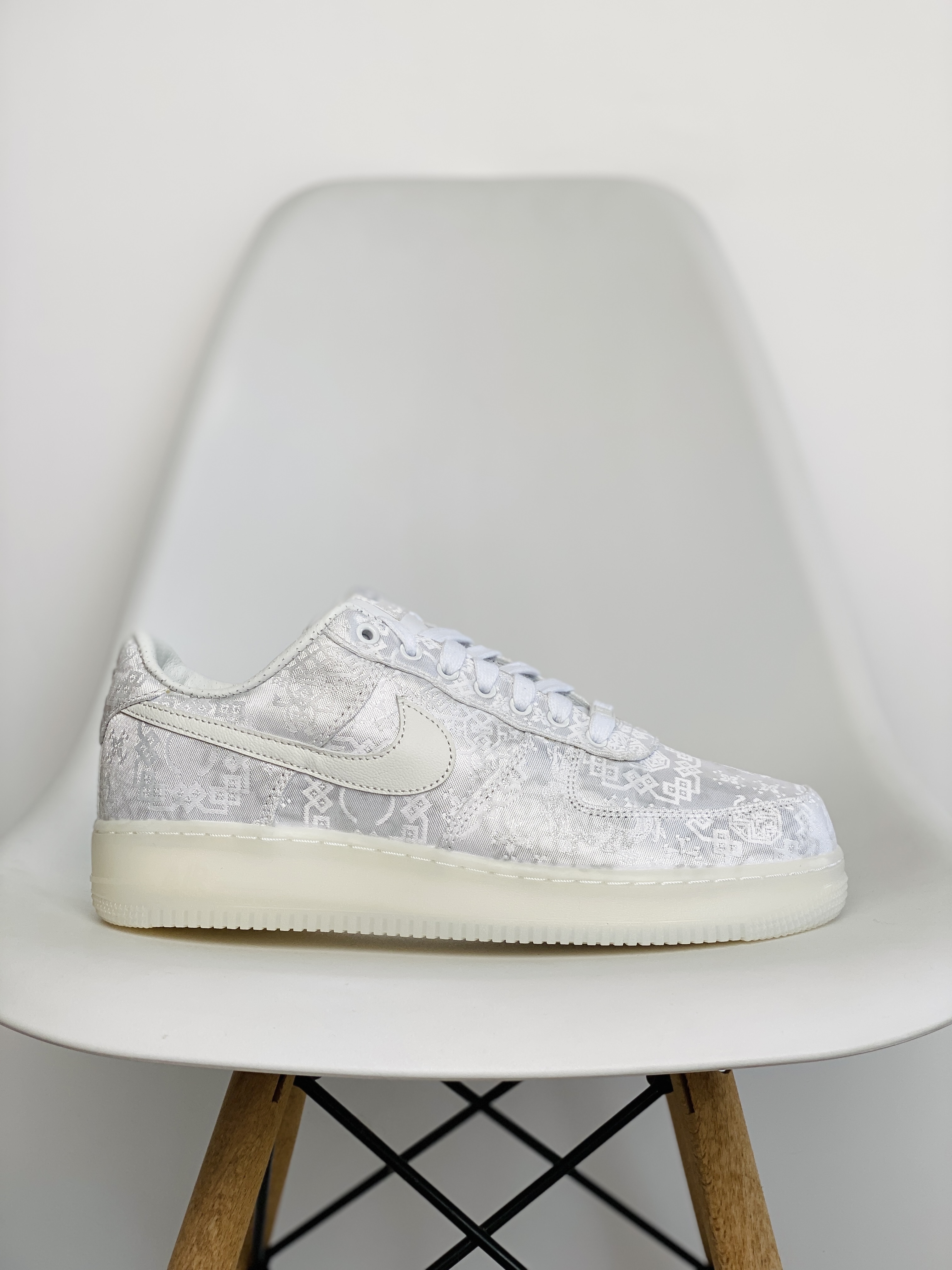  CLOT Air Force  1 Low World 陳冠希 撕撕樂  低筒 篮球鞋 运动鞋 休闲鞋 男鞋 白絲綢 AO9286-100