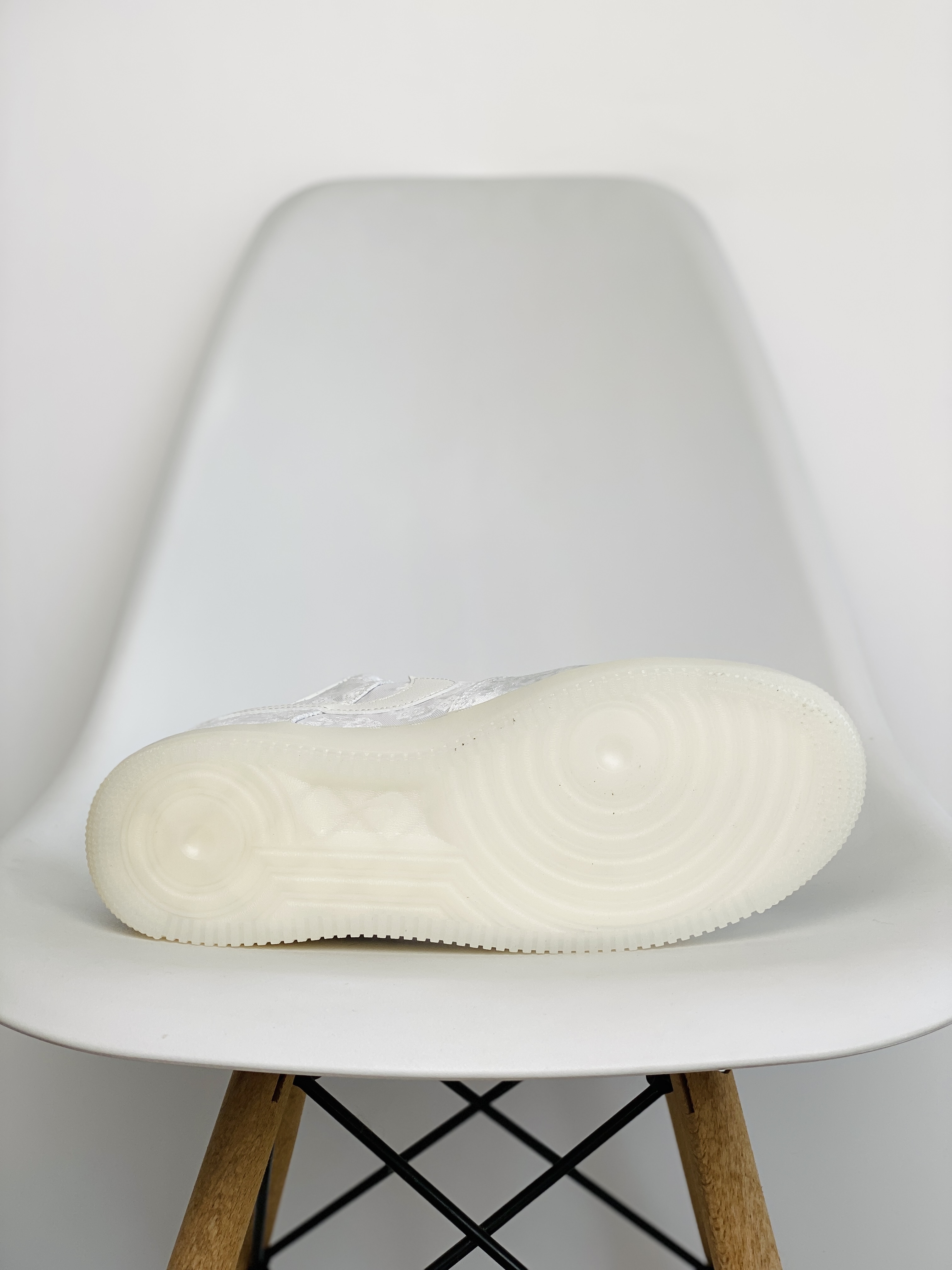  CLOT Air Force  1 Low World 陳冠希 撕撕樂  低筒 篮球鞋 运动鞋 休闲鞋 男鞋 白絲綢 AO9286-100