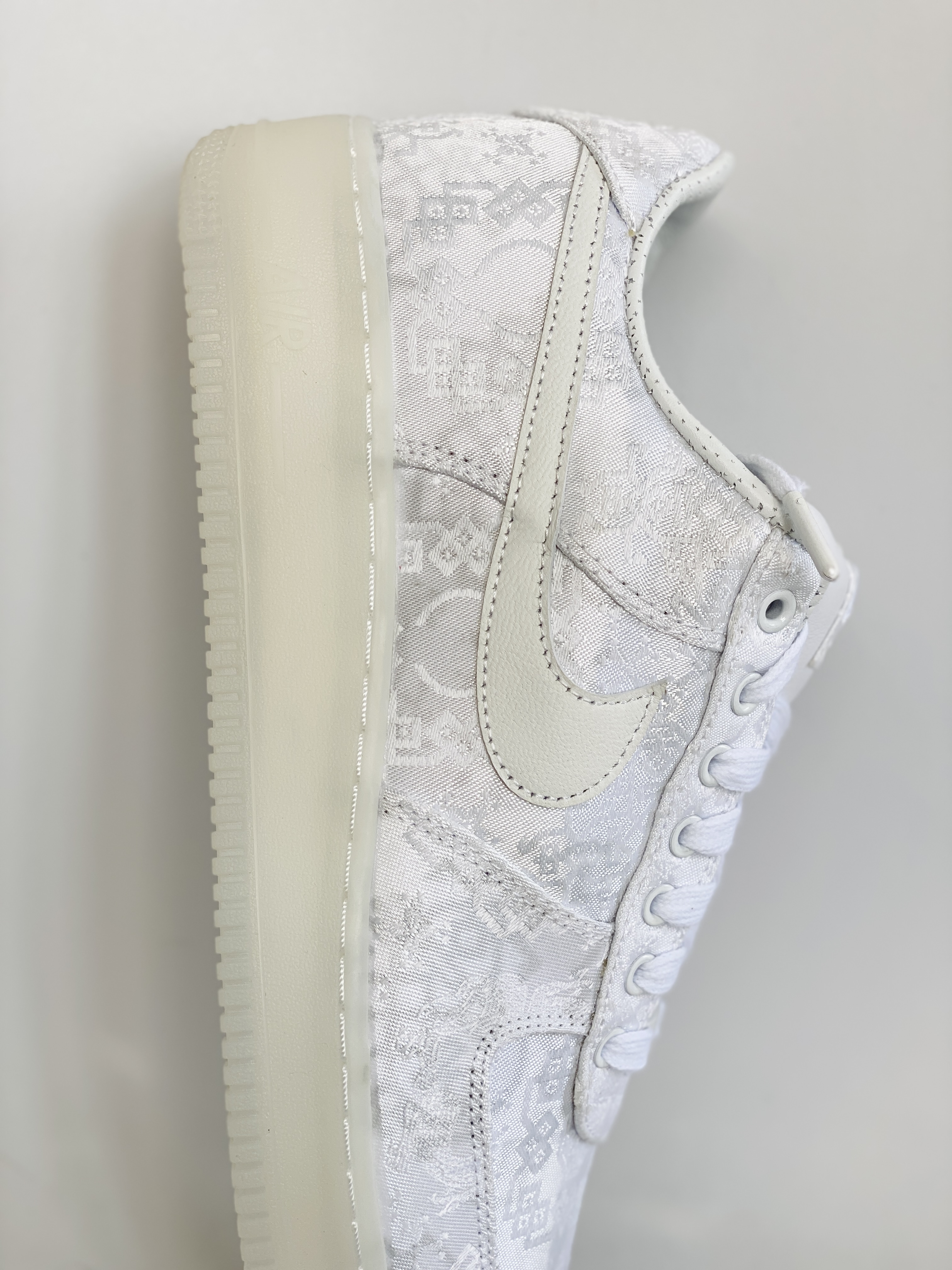  CLOT Air Force  1 Low World 陳冠希 撕撕樂  低筒 篮球鞋 运动鞋 休闲鞋 男鞋 白絲綢 AO9286-100