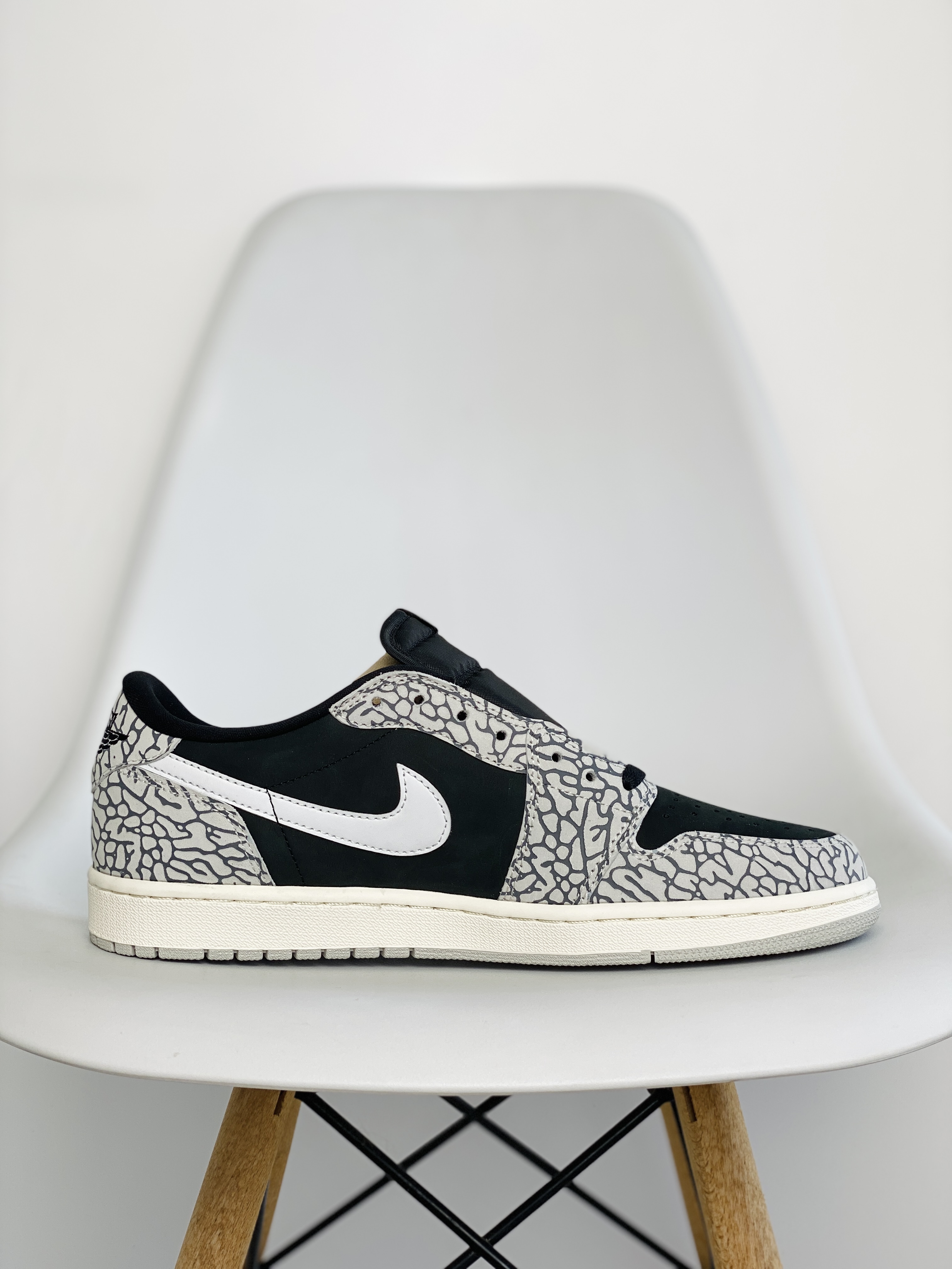 Air Jordan 1 Low OG AJ1 Black Eleohant   低筒 气垫 休闲鞋 板鞋 球鞋 男鞋 女鞋 大象 爆裂纹 黑灰CZ0790-001