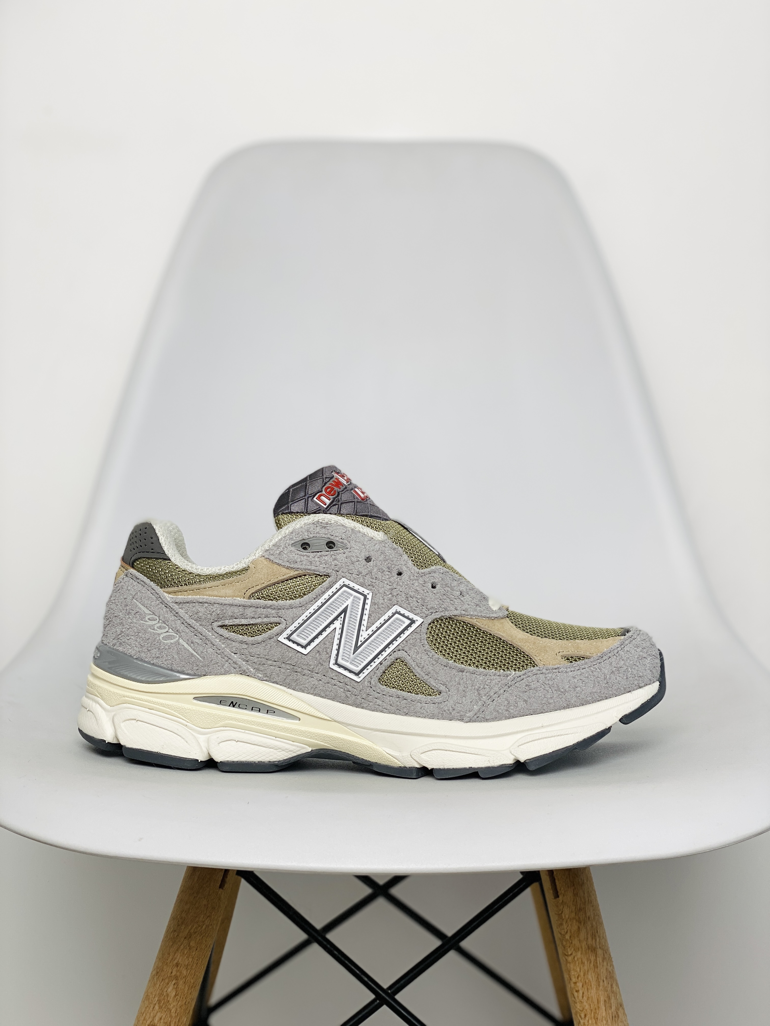 新版 New Balance Teddy Made系列 990 V3 低筒 复古跑鞋 休闲鞋 板鞋 运动鞋 男鞋 女鞋 灰粽 M990TG3