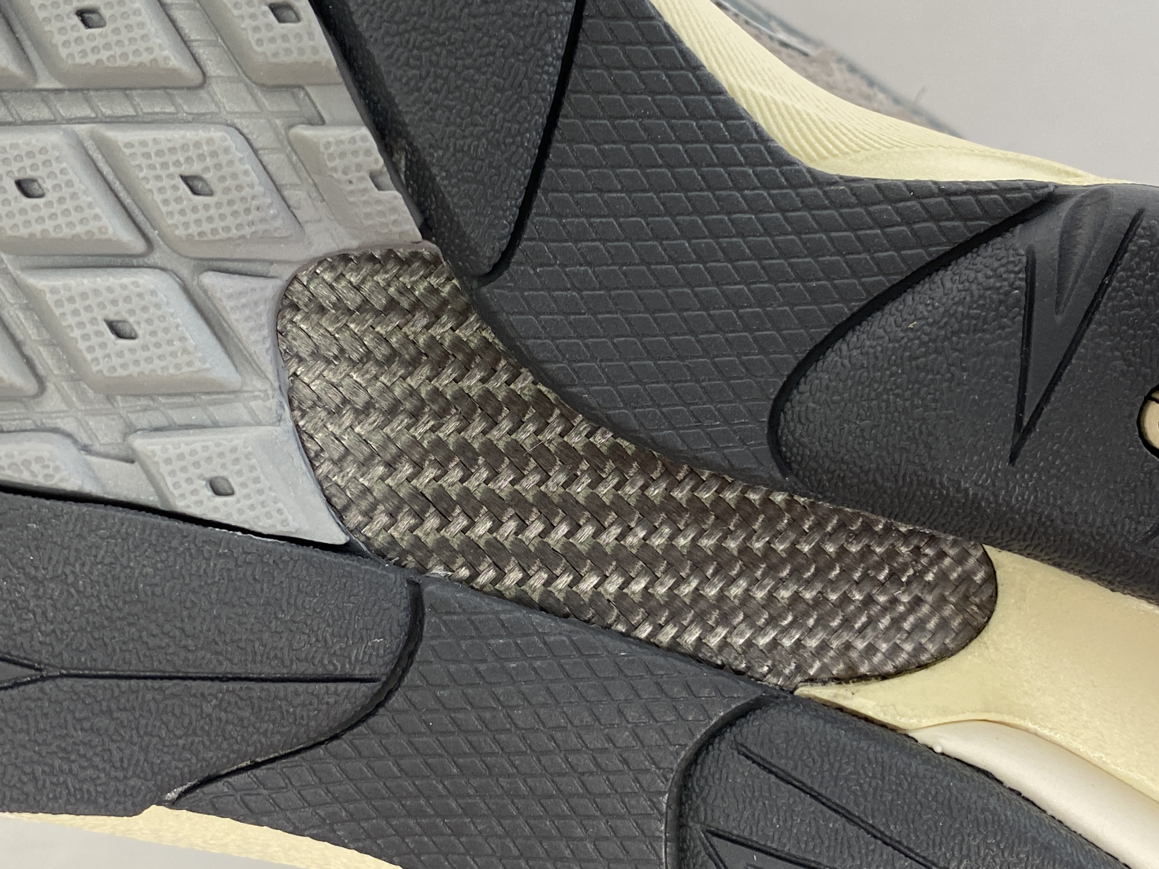 新版 New Balance Teddy Made系列 990 V3 低筒 复古跑鞋 休闲鞋 板鞋 运动鞋 男鞋 女鞋 灰粽 M990TG3